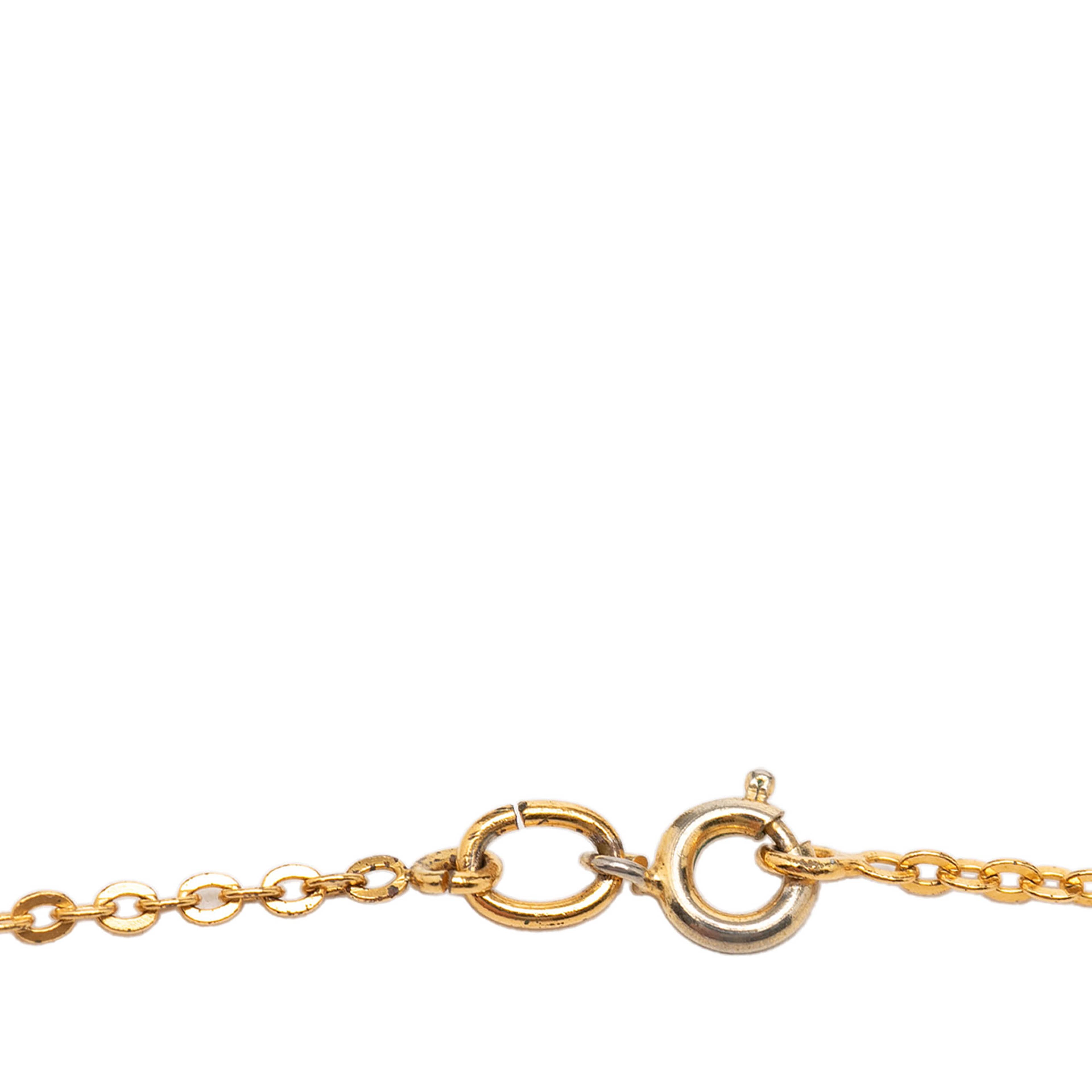 Chanel Gold Plated Cc Pendant Chain Necklace, från Luxclusif, i färgen gold. Klicka för att öppna bilden i stort format