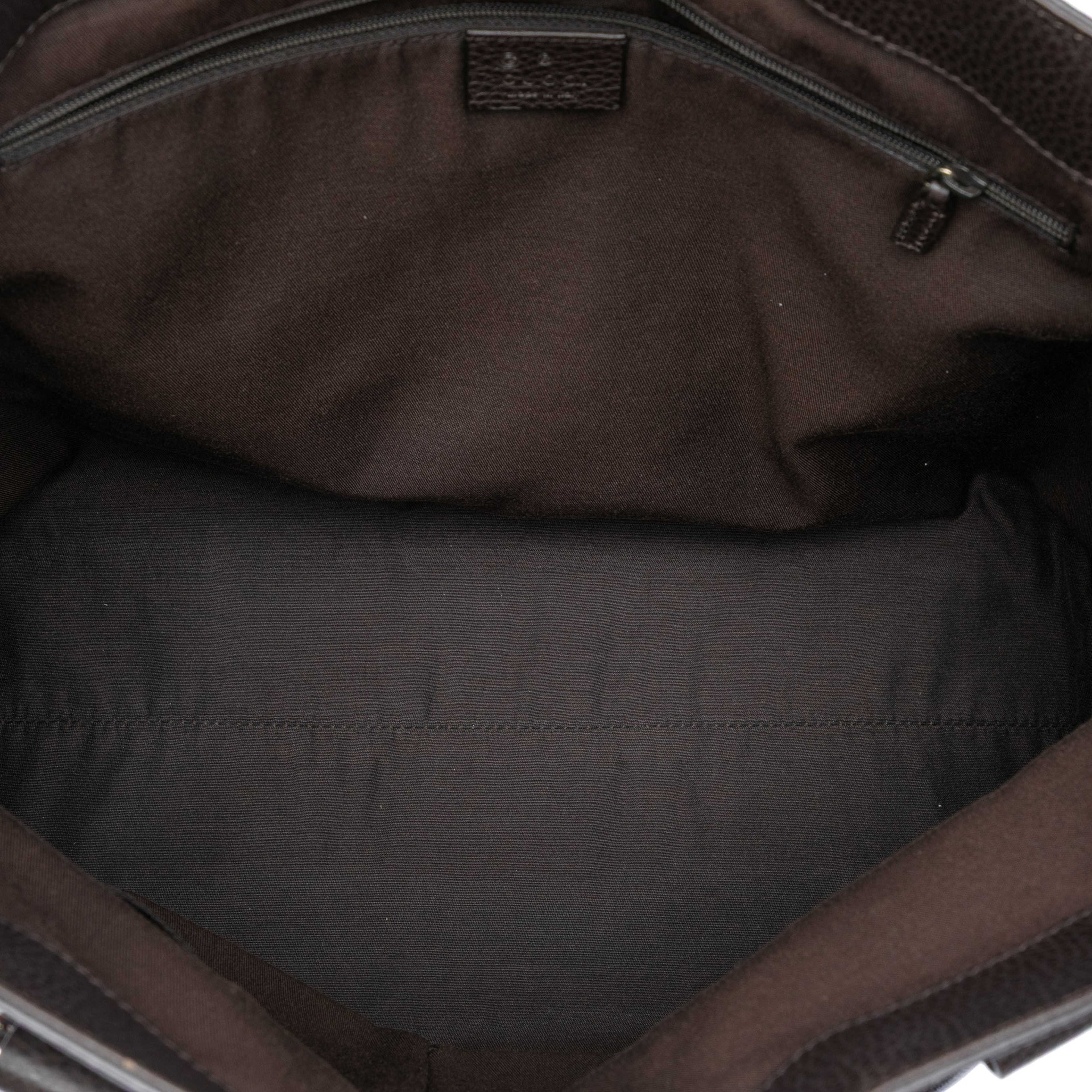 Gucci Grained Calfskin Bamboo Shopper Tote, från Luxclusif, i färgen dark brown. Klicka för att öppna bilden i stort format