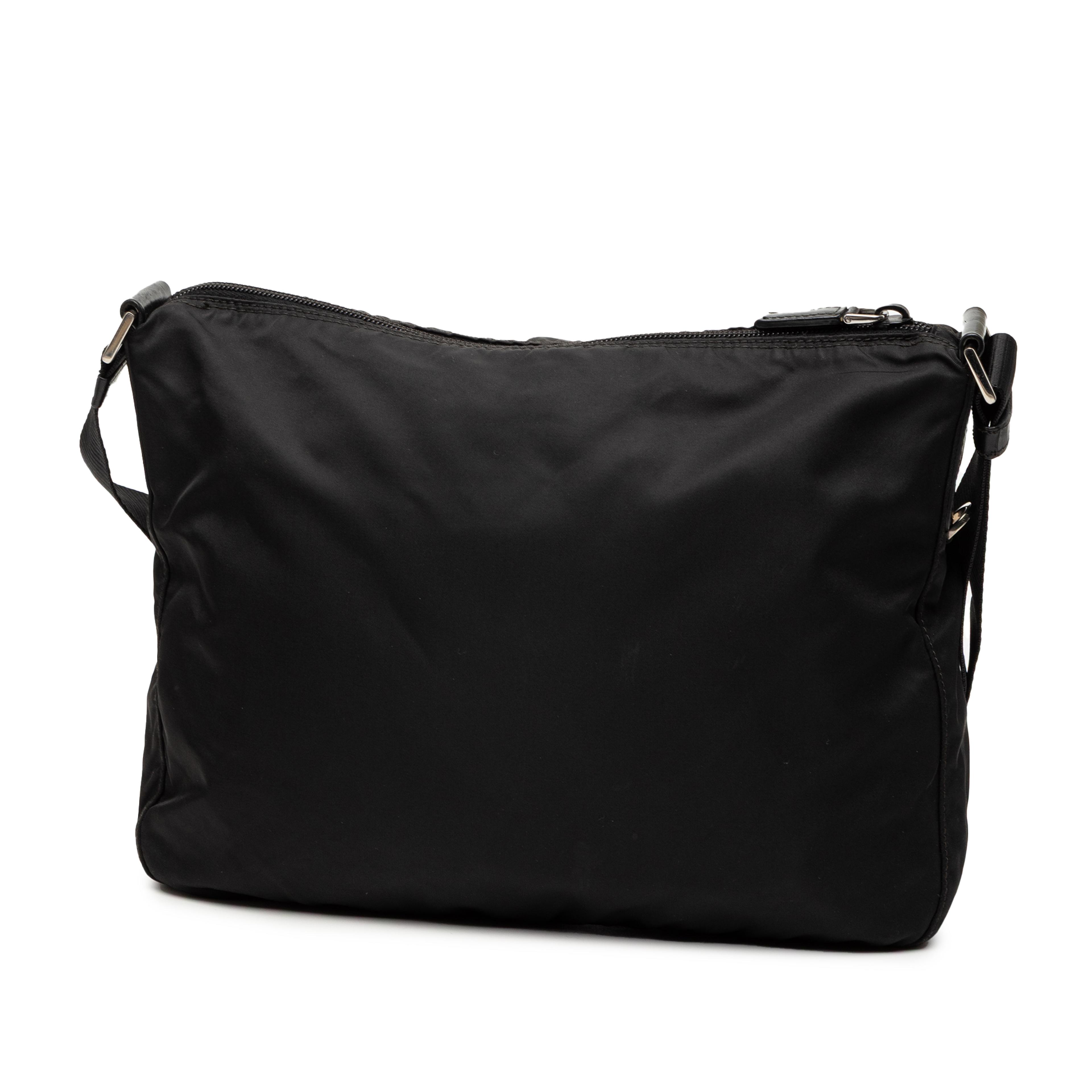 Prada Tessuto Zip Top Crossbody, från Luxclusif, i färgen black. Klicka för att öppna bilden i stort format