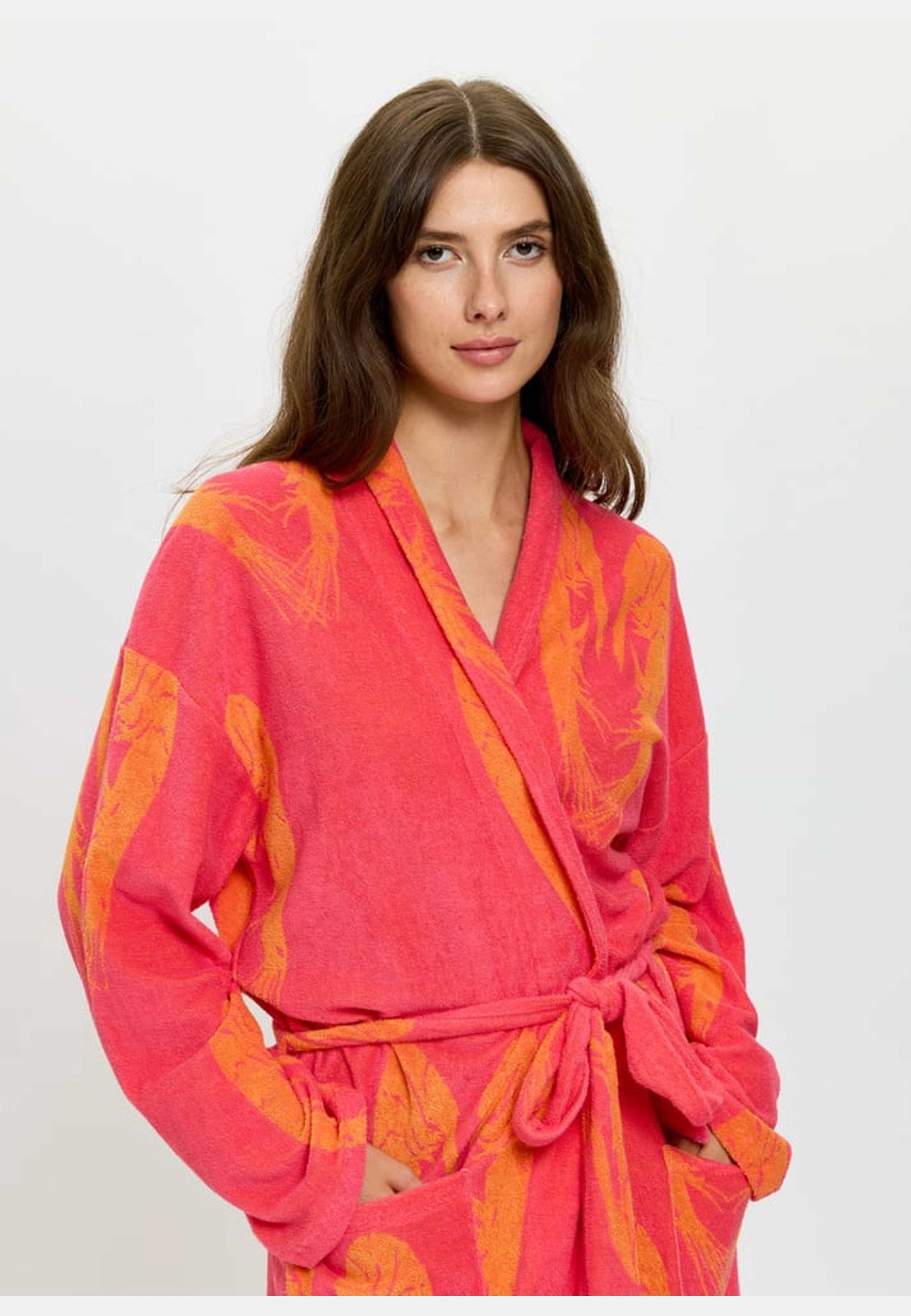 Badrock Knyt Räkhjärta, från emmamalena, i färgen rosa. Klicka för att öppna bilden i stort format