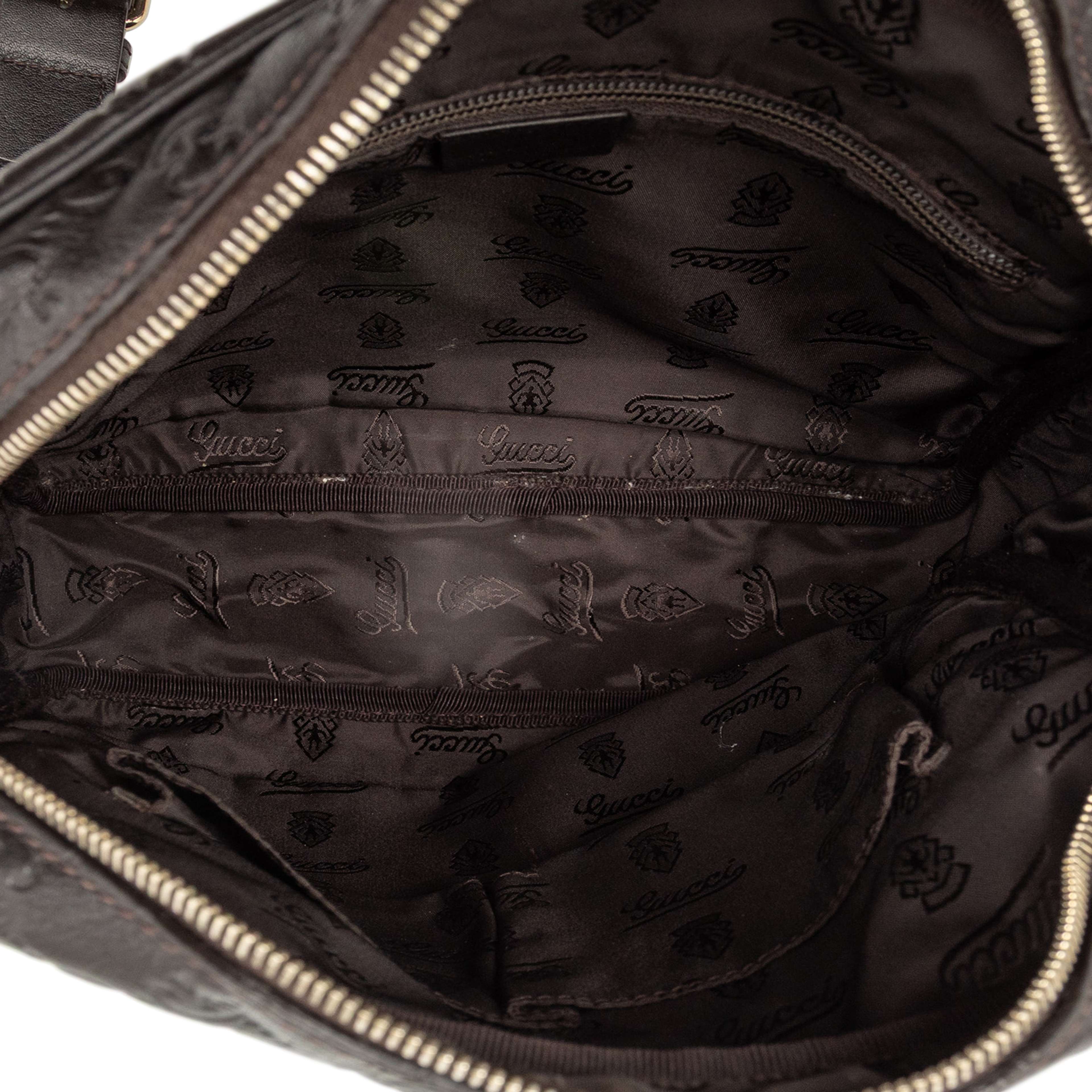 Gucci Guccissima Crossbody, från Luxclusif, i färgen dark brown. Klicka för att öppna bilden i stort format