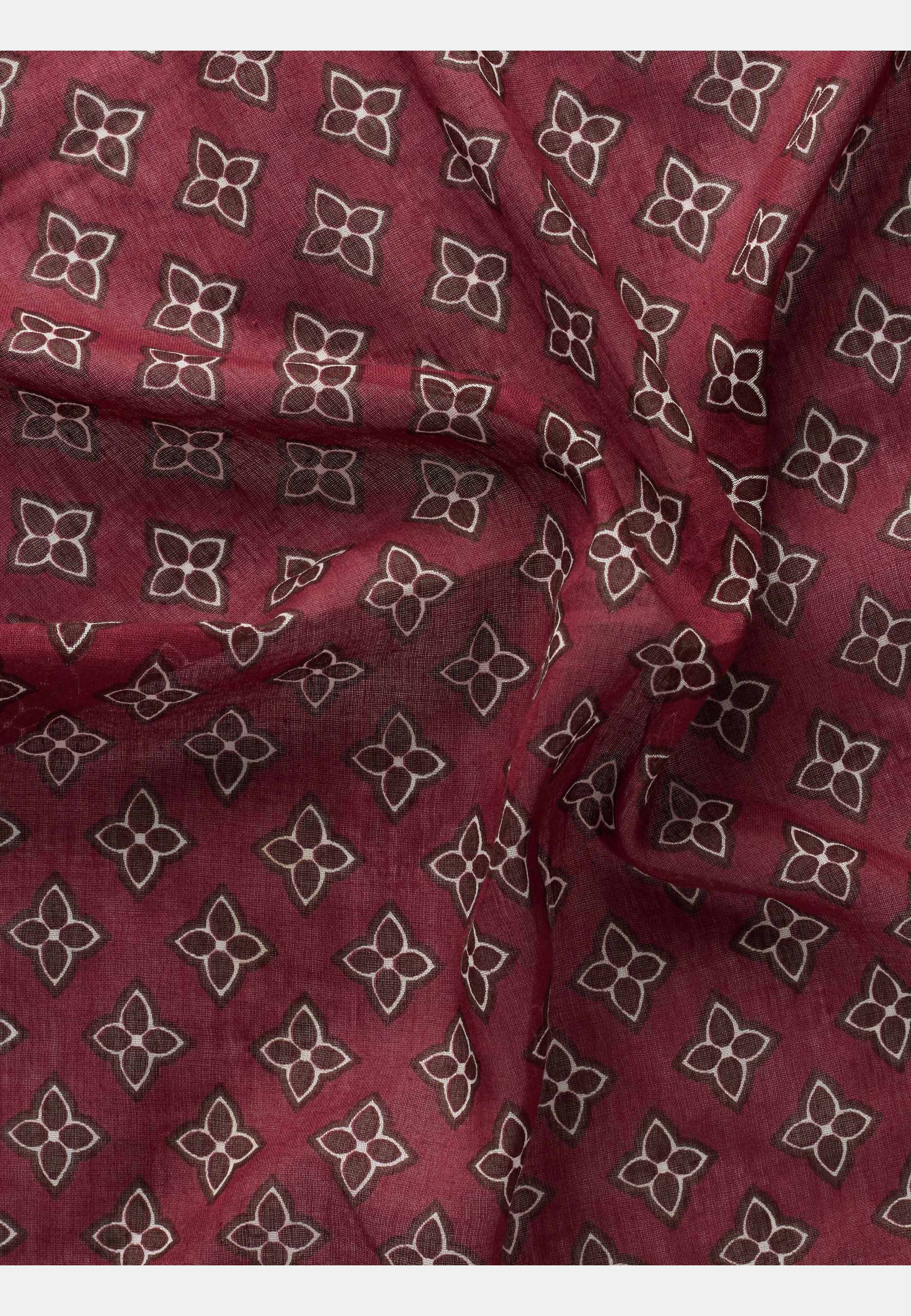 Cotton Patterned Bandana, från John Henric, i färgen burgundy. Klicka för att öppna bilden i stort format
