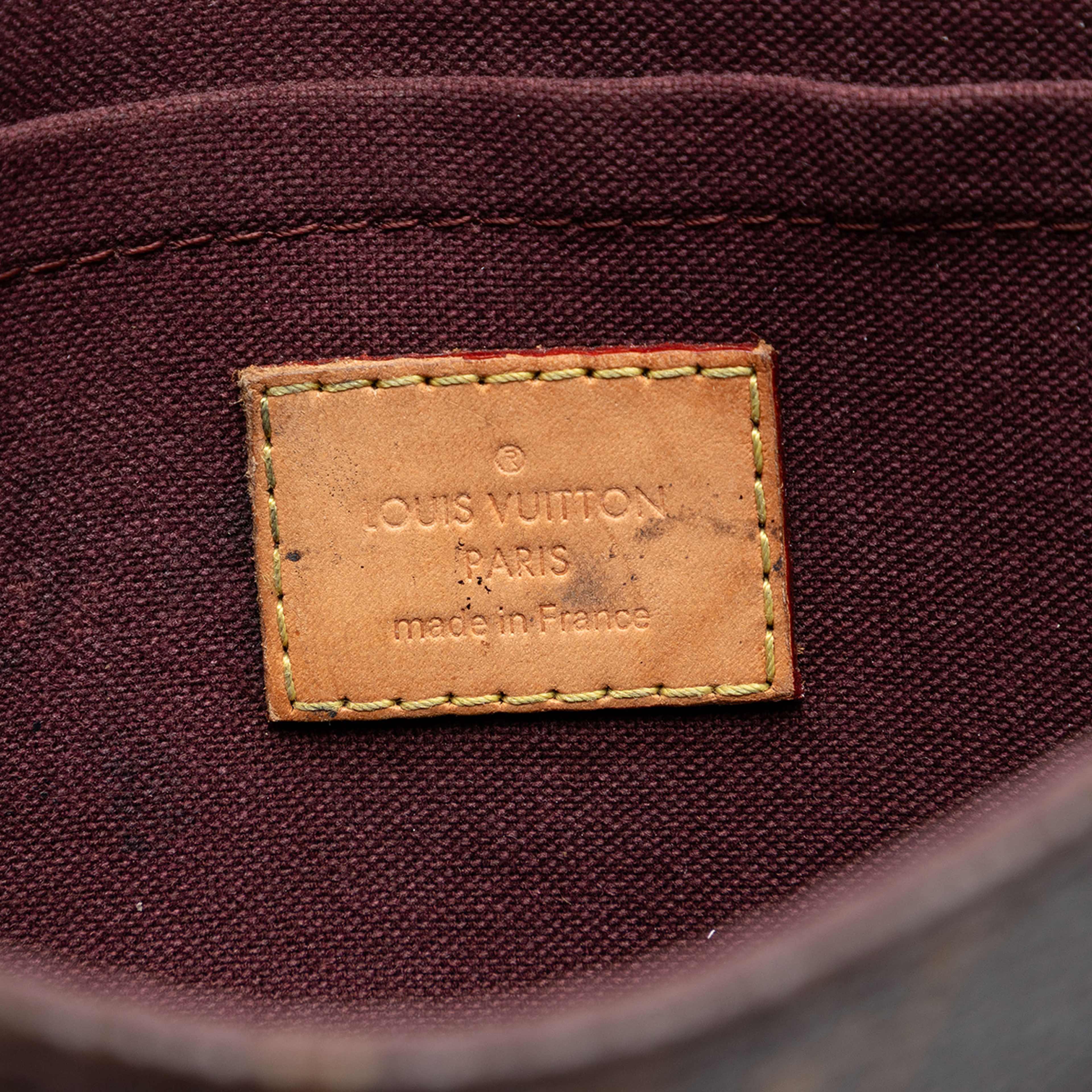 Louis Vuitton Monogram Favorite Pm, från Luxclusif, i färgen brown. Klicka för att öppna bilden i stort format