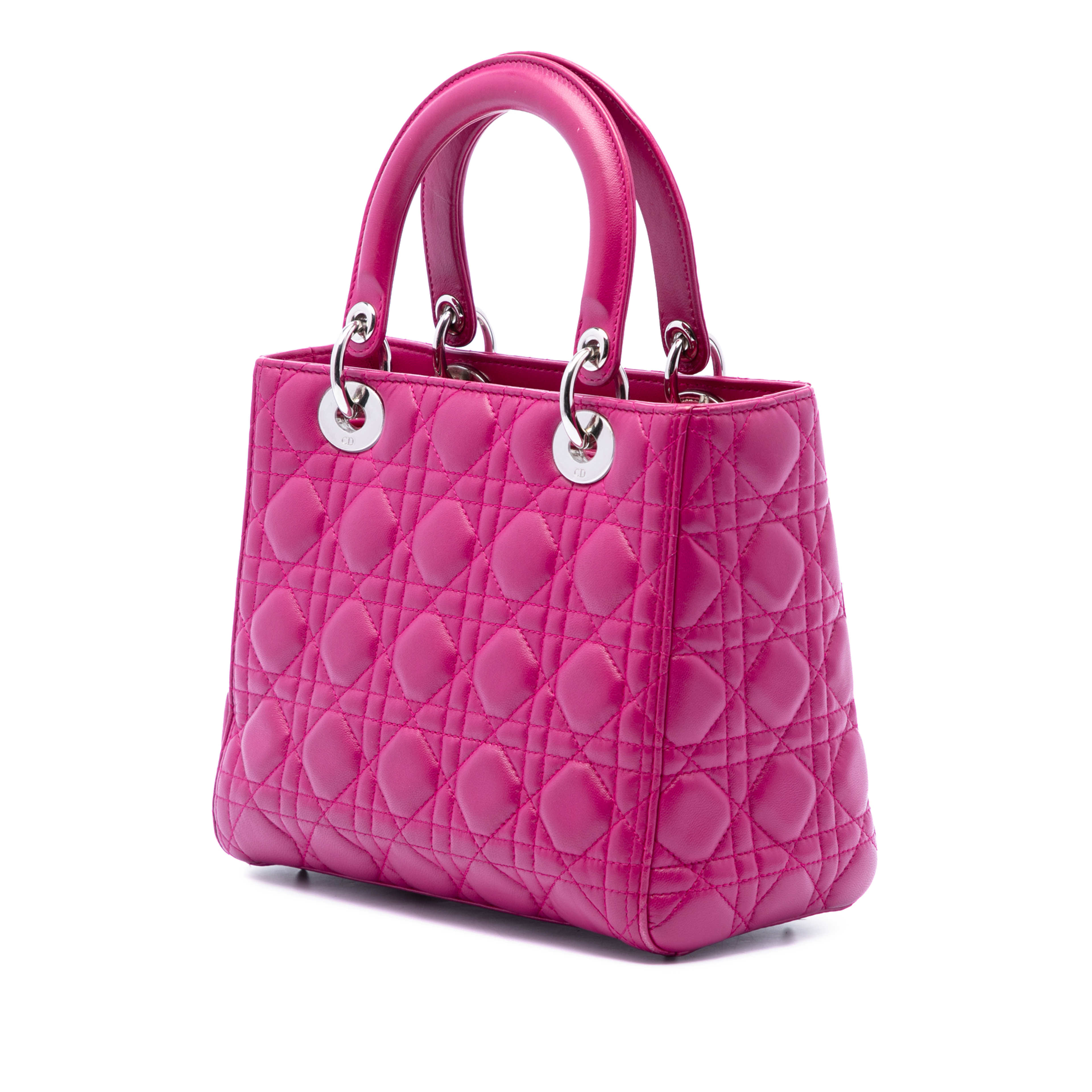 Dior Medium Lambskin Cannage Lady Dior, från Luxclusif, i färgen rosa. Klicka för att öppna bilden i stort format