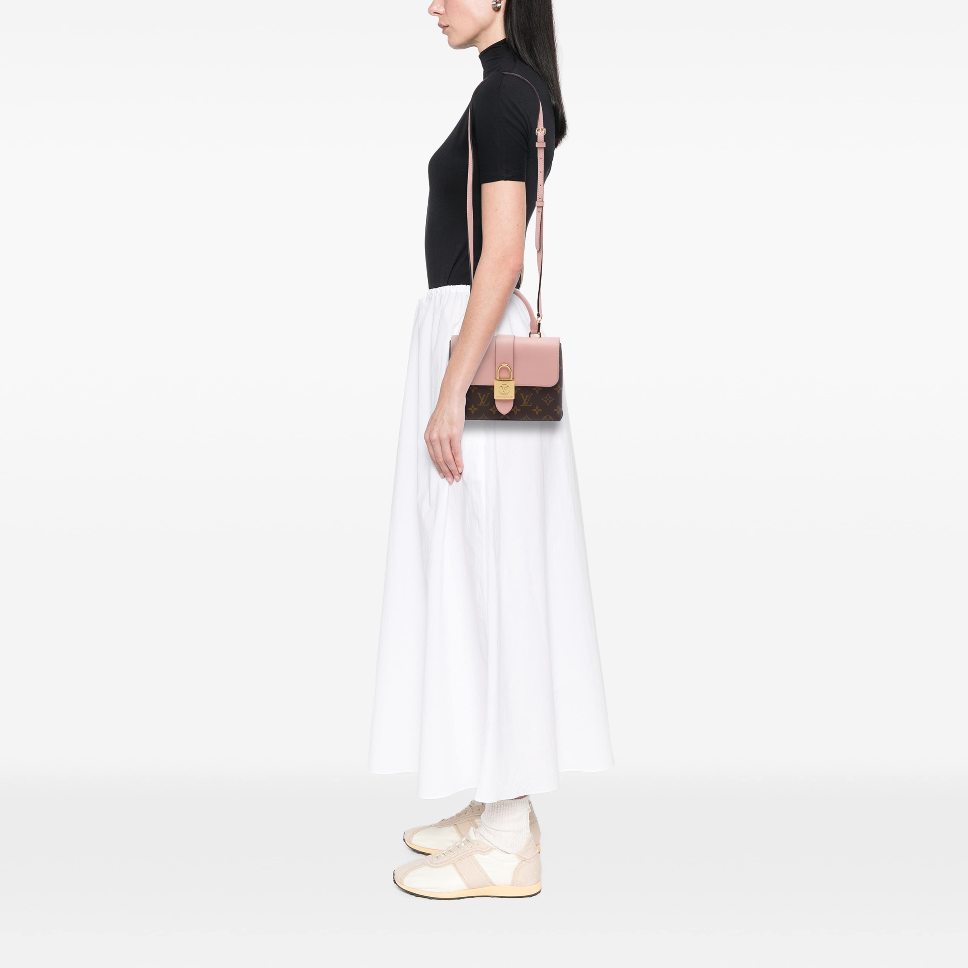 Louis Vuitton Monogram Locky Bb, från Luxclusif, i färgen brun. Klicka för att öppna bilden i stort format