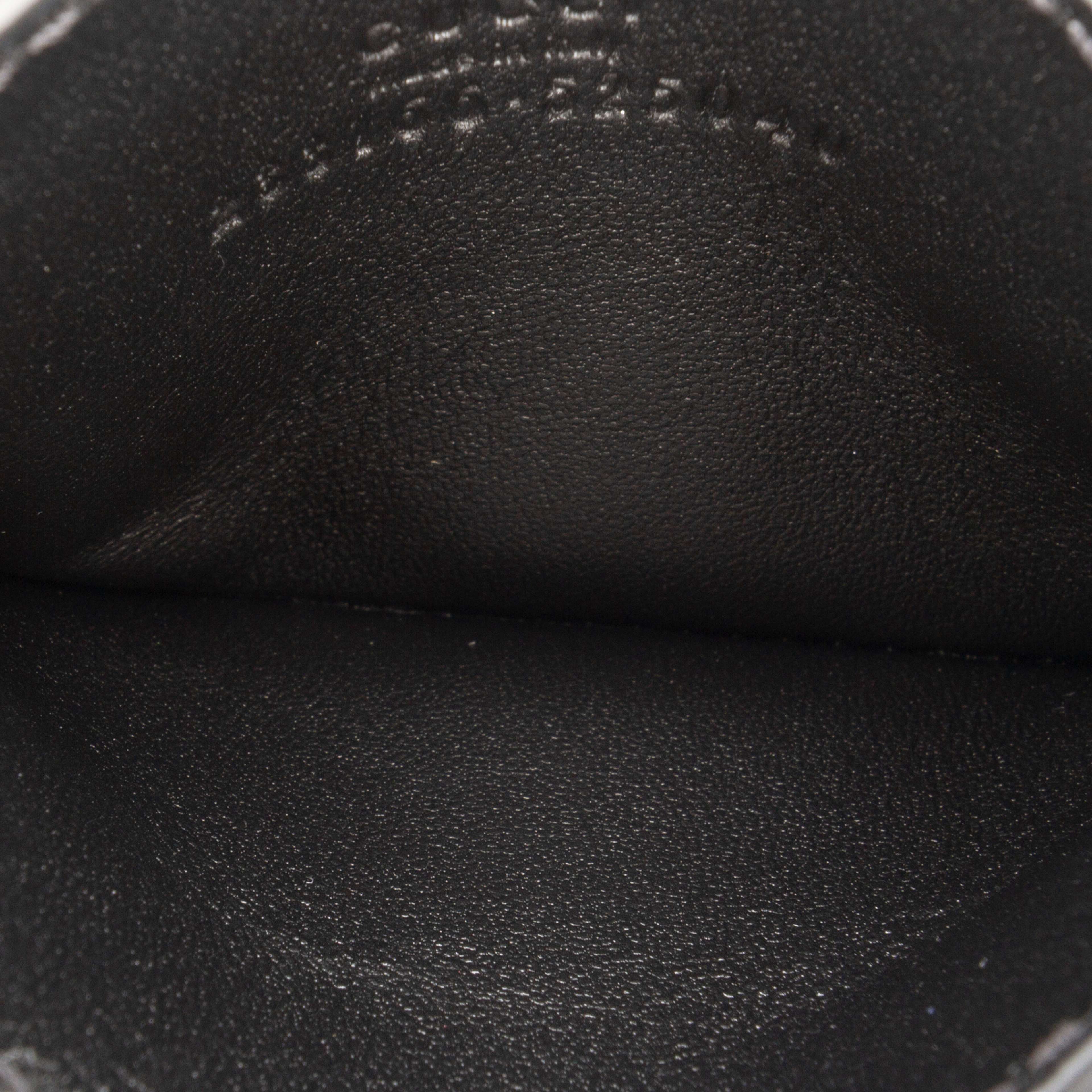 Gucci Guccissima Card Holder, från Luxclusif, i färgen black. Klicka för att öppna bilden i stort format