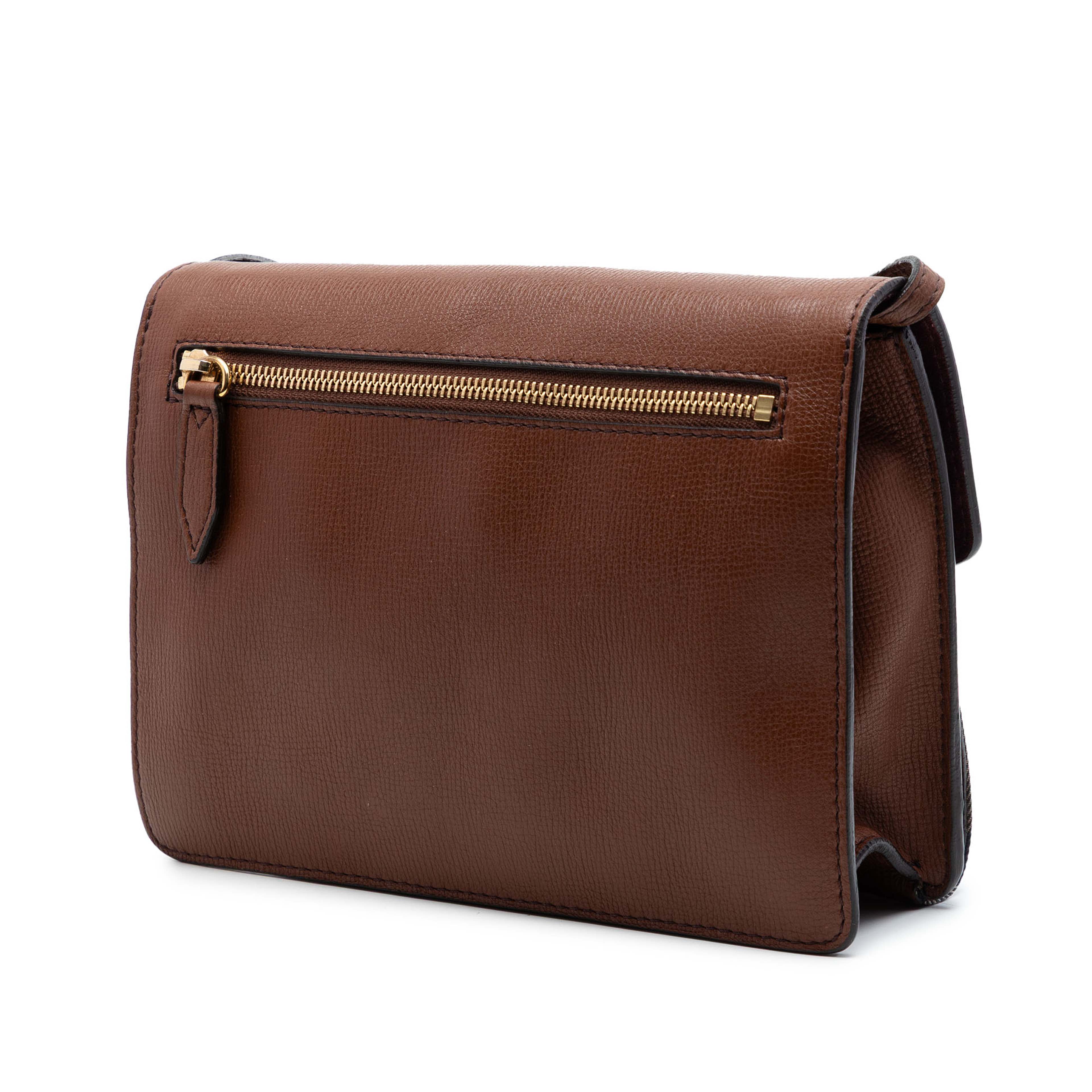 Burberry Small Leather And House Check Canvas Derby Macken Crossbody, från Luxclusif, i färgen brown. Klicka för att öppna bilden i stort format