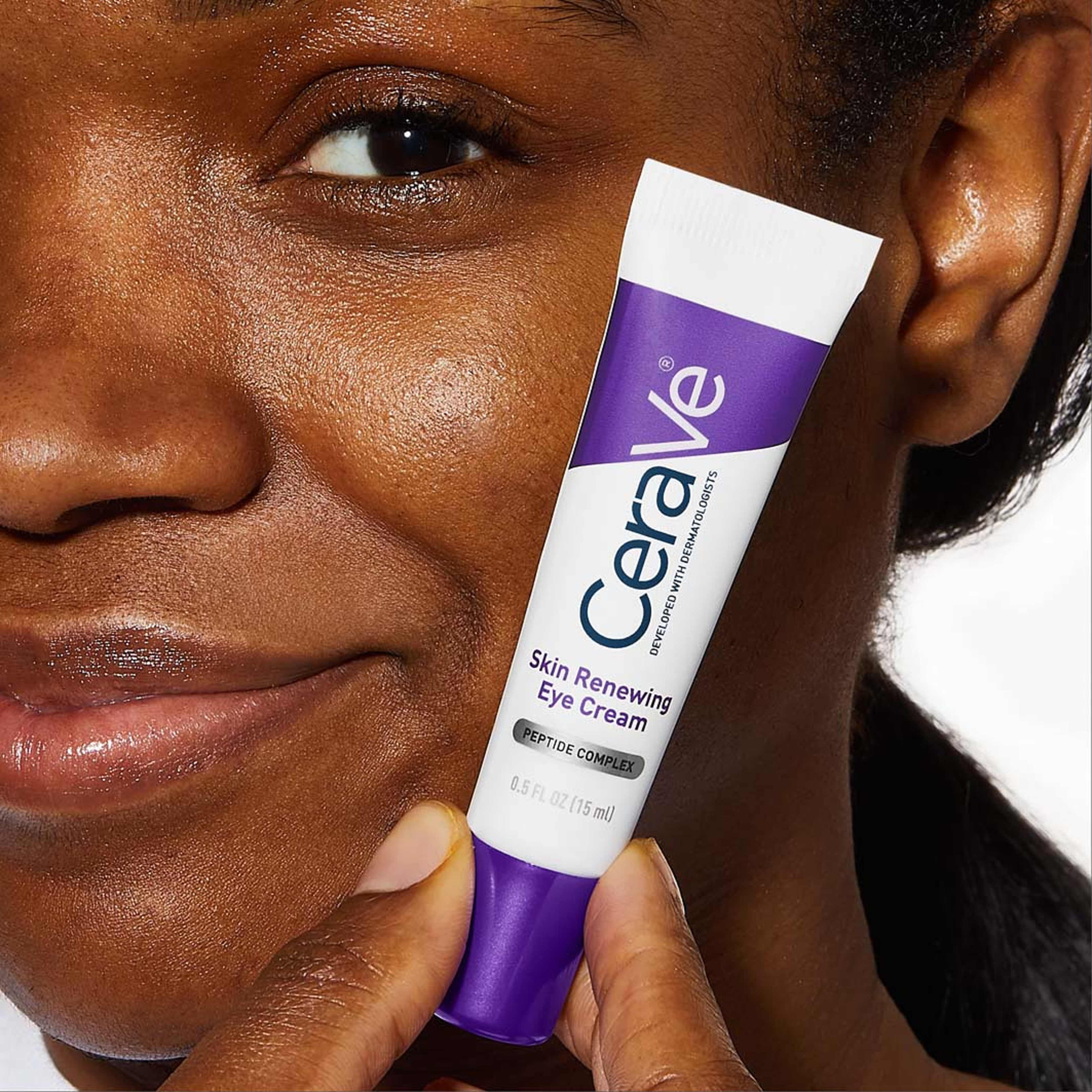 Skin Renewing Eye Cream, från CeraVe. Klicka för att öppna bilden i stort format