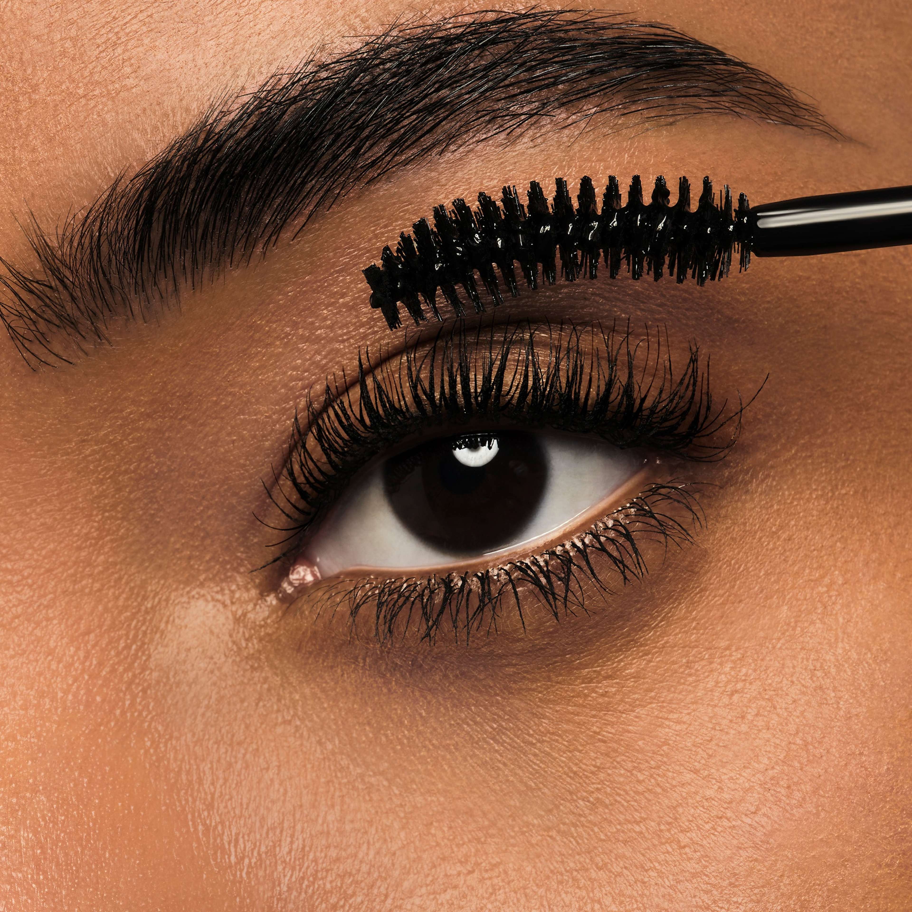 Noir G Mascara