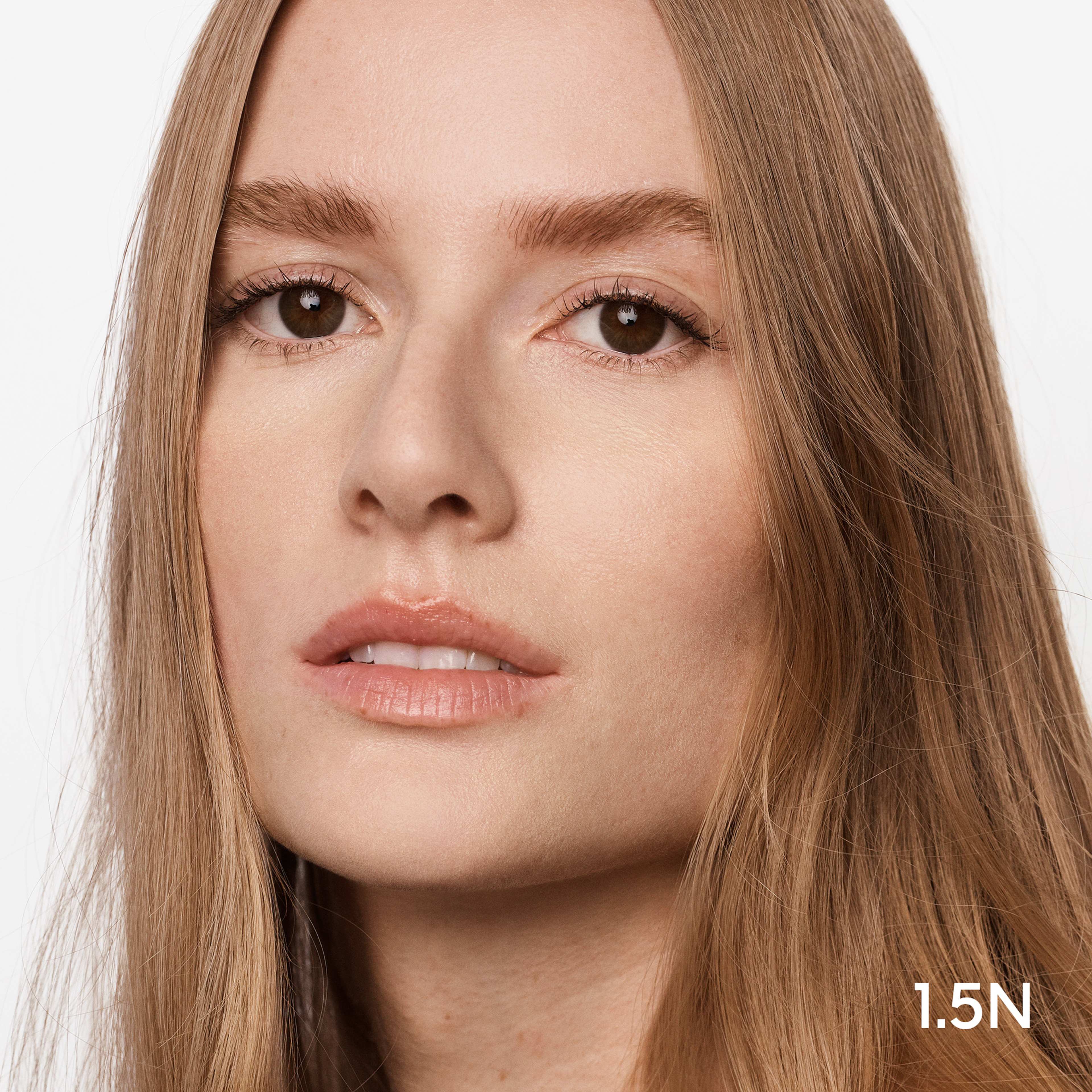Terra Le Tient Healthy Glow Foundation