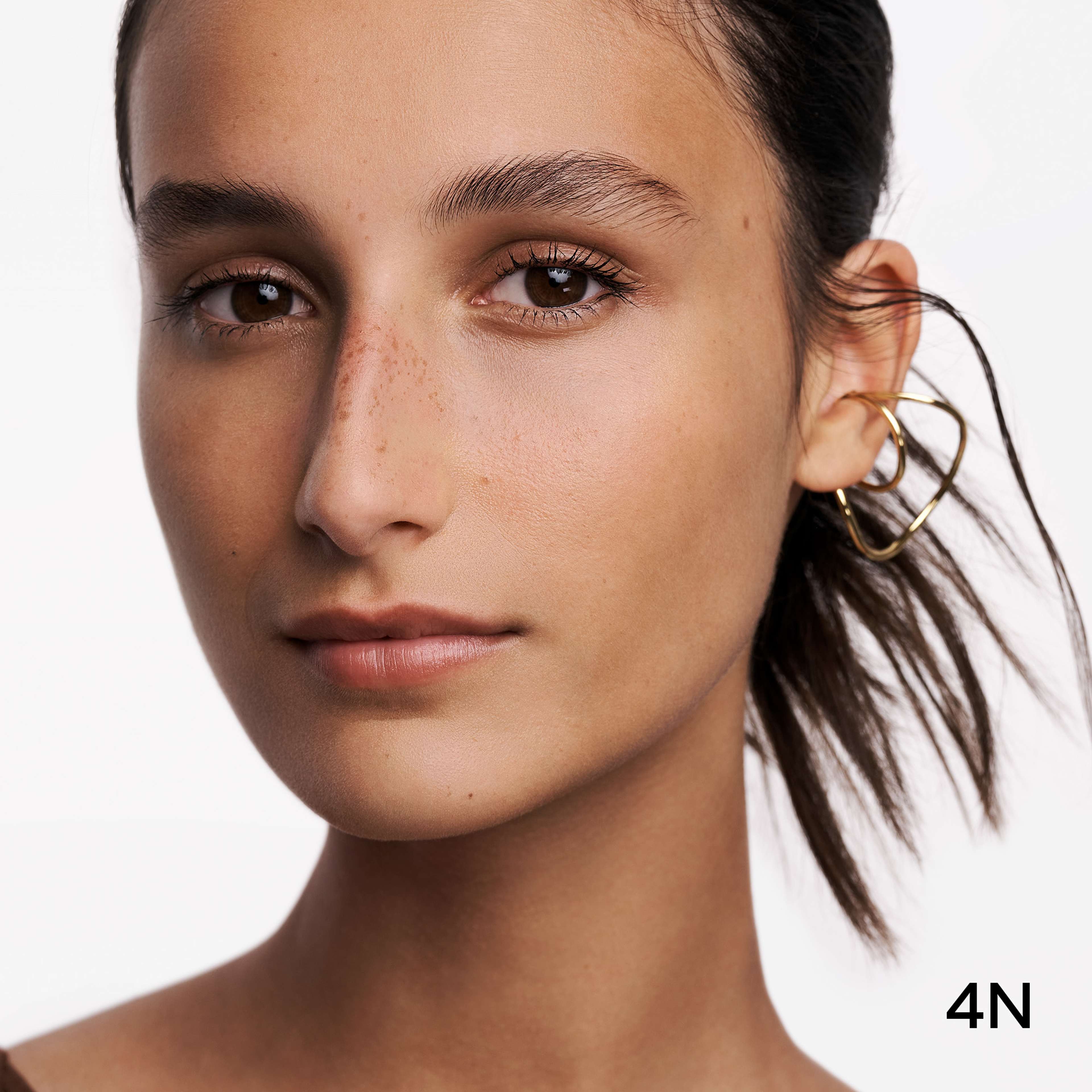 Terra Le Tient Healthy Glow Foundation