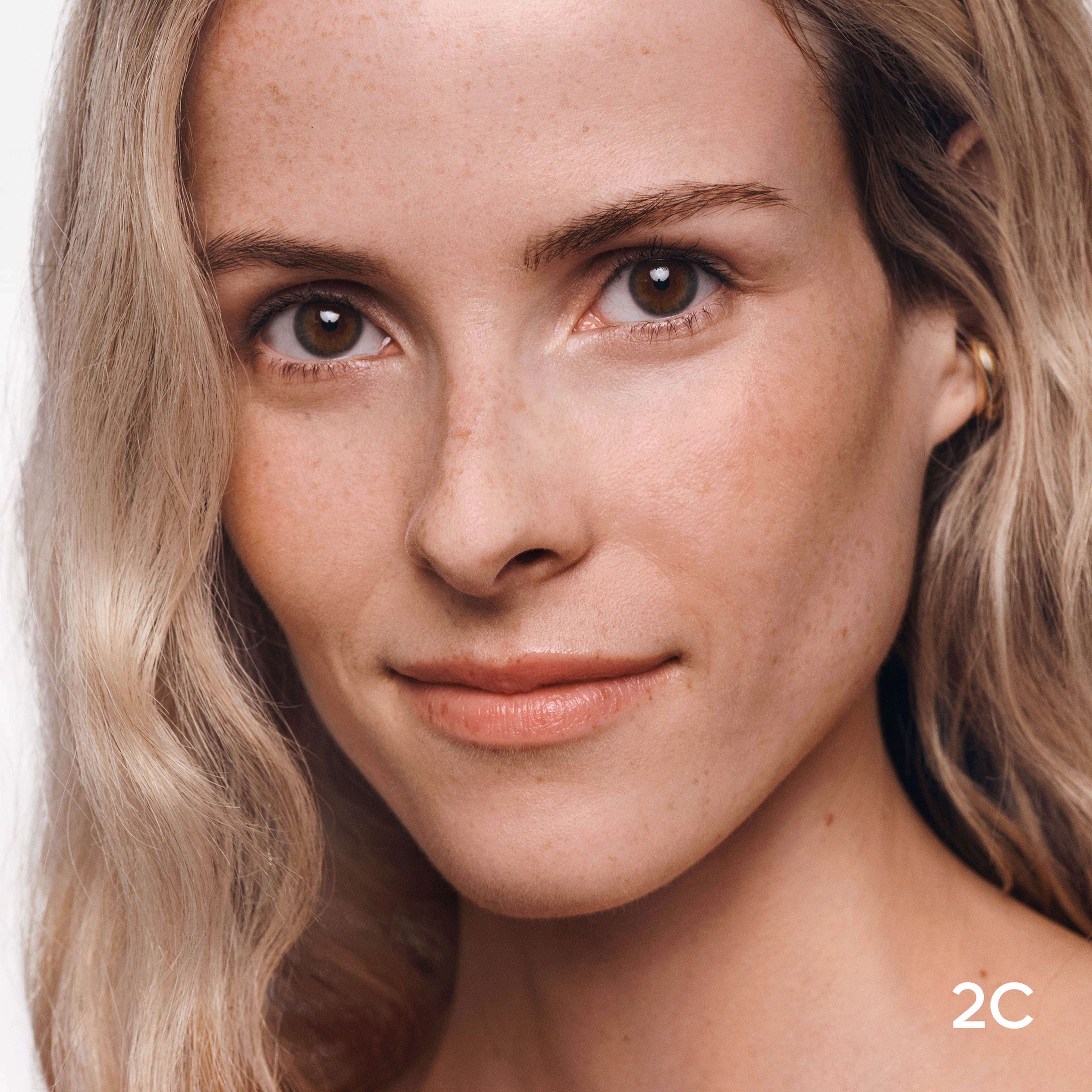 Terra Le Tient Healthy Glow Foundation
