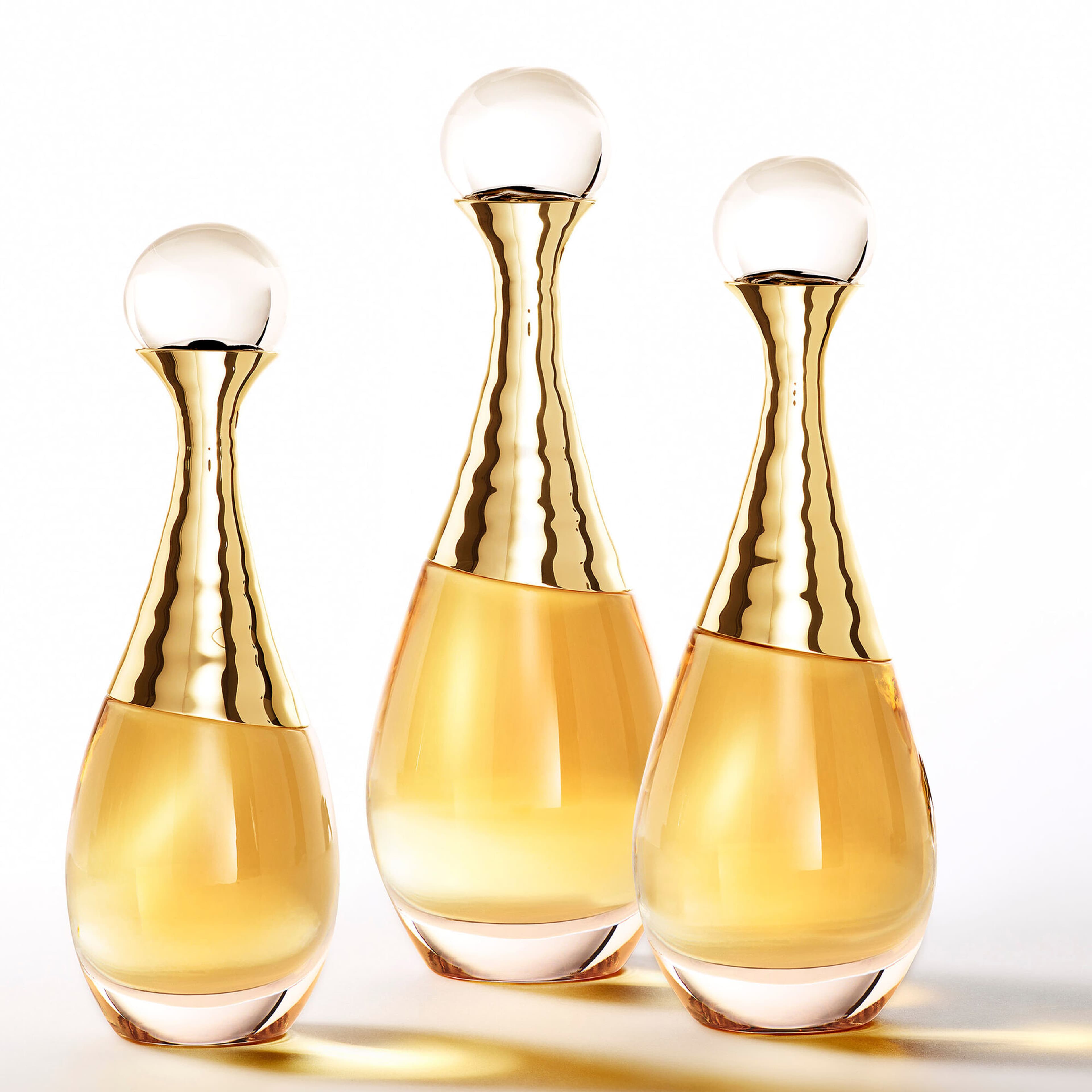 J'adore Intense Parfum, från DIOR. Klicka för att öppna bilden i stort format