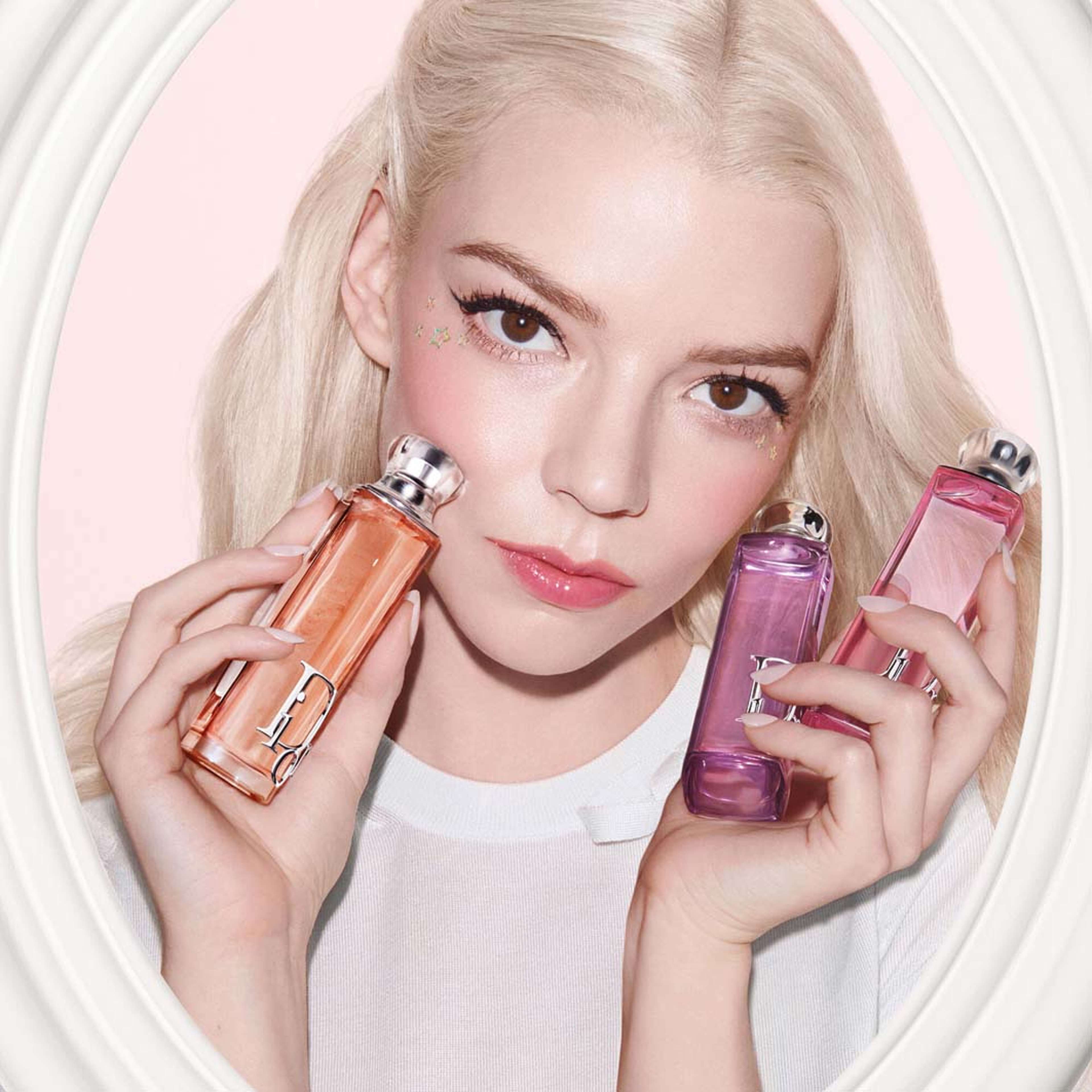 Dior Addict Purple Glow Eau de parfum, från DIOR. Klicka för att öppna bilden i stort format