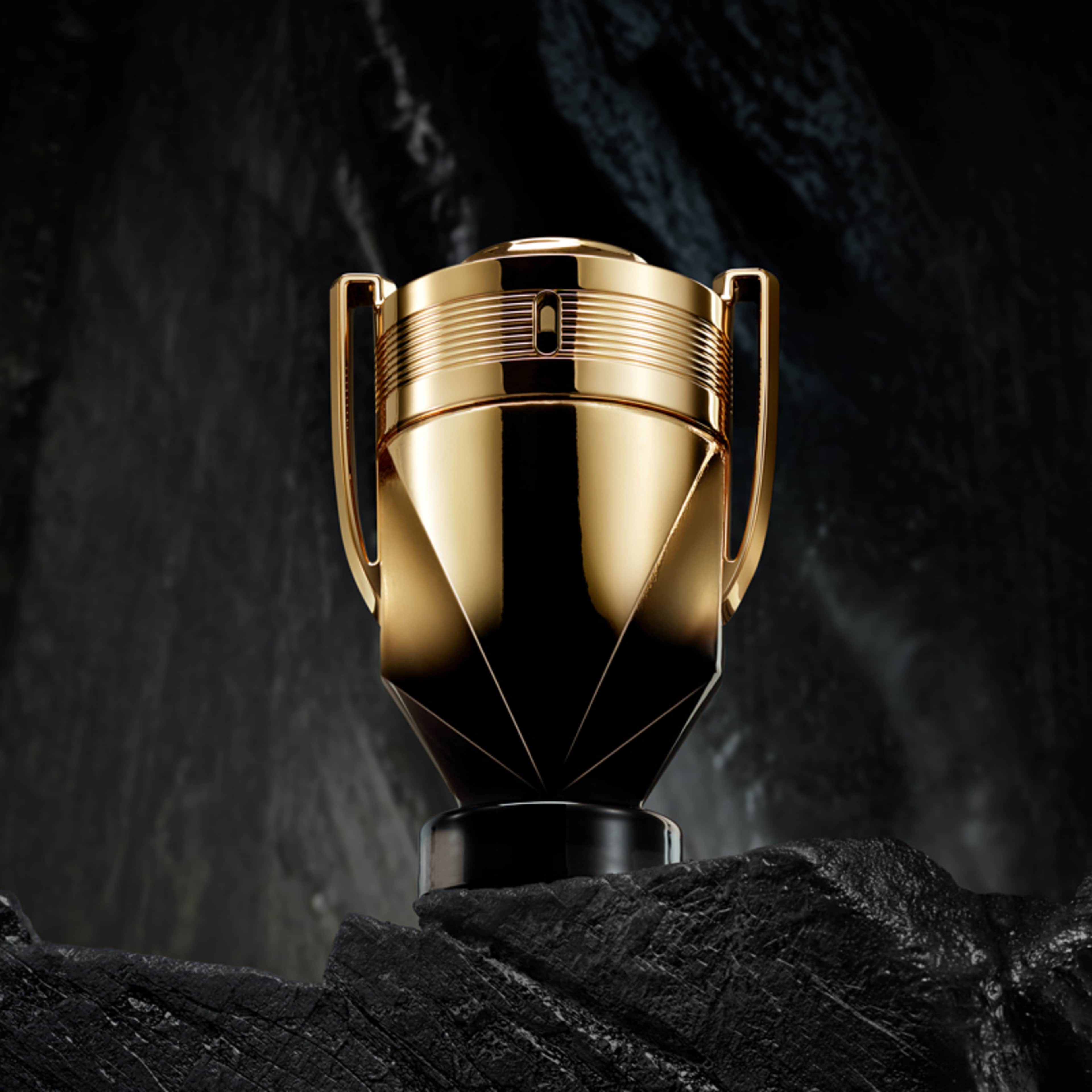 Invictus Elixir Eau de parfum, från Rabanne. Klicka för att öppna bilden i stort format