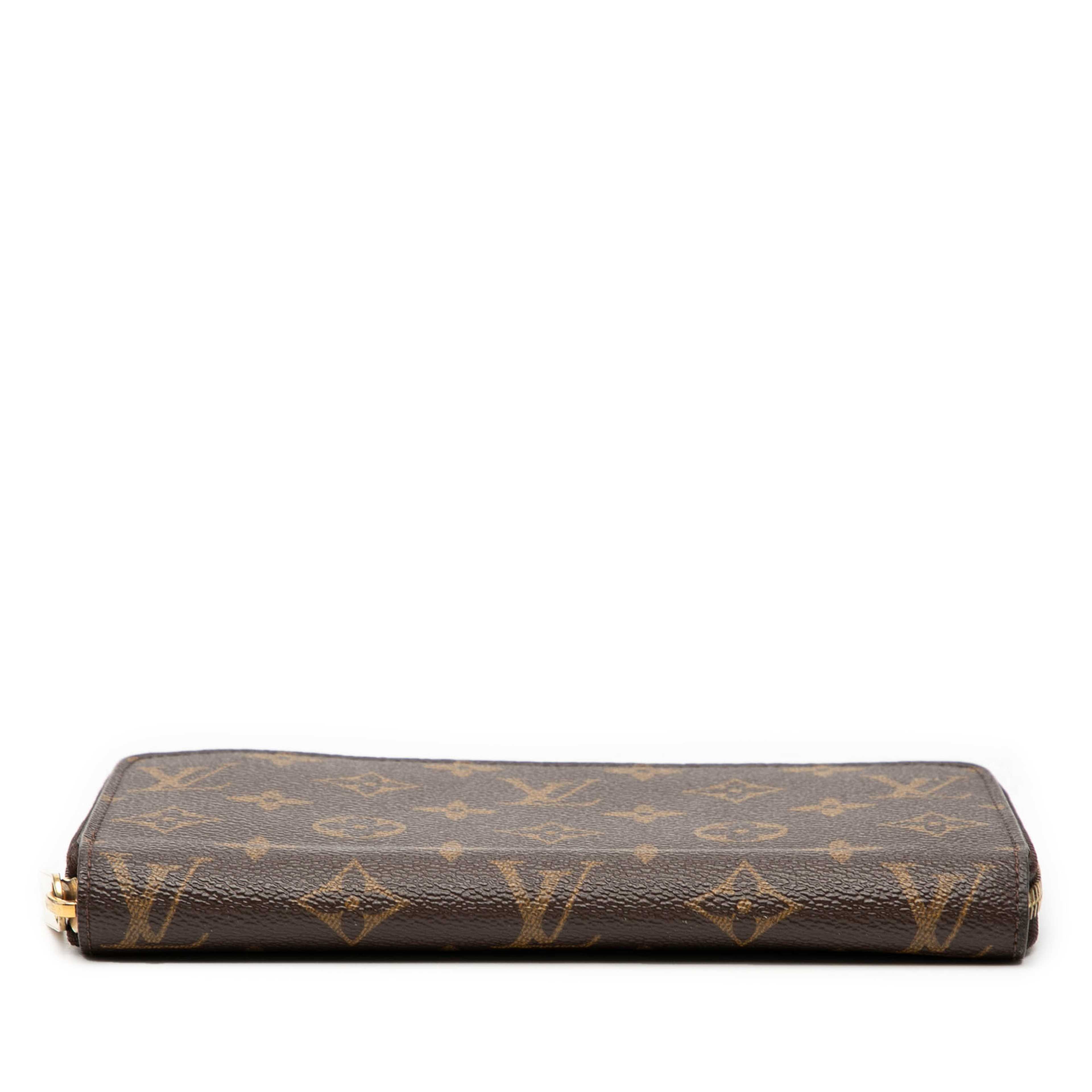 Louis Vuitton Monogram Zippy Long Wallet, från Luxclusif, i färgen brown. Klicka för att öppna bilden i stort format