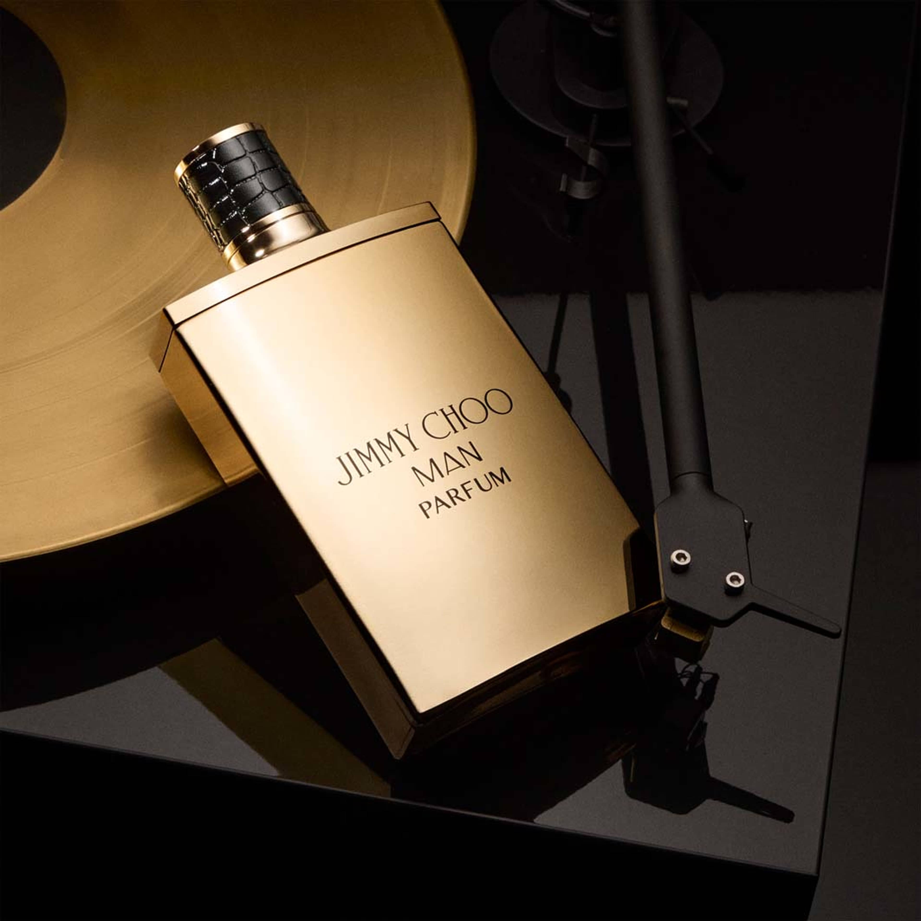 Man Parfum, från Jimmy Choo. Klicka för att öppna bilden i stort format