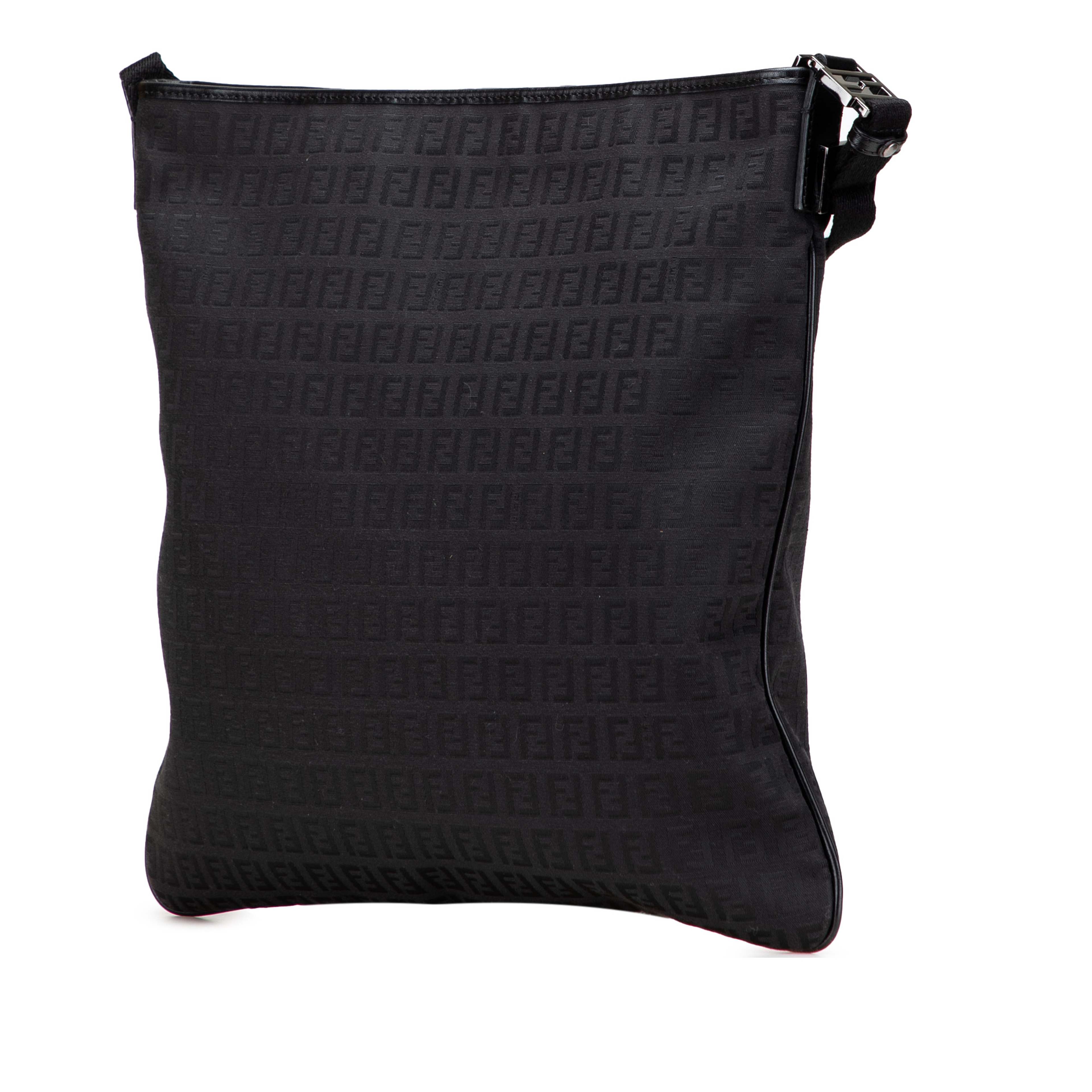 Fendi Zucchino Canvas Crossbody, från Luxclusif, i färgen black. Klicka för att öppna bilden i stort format