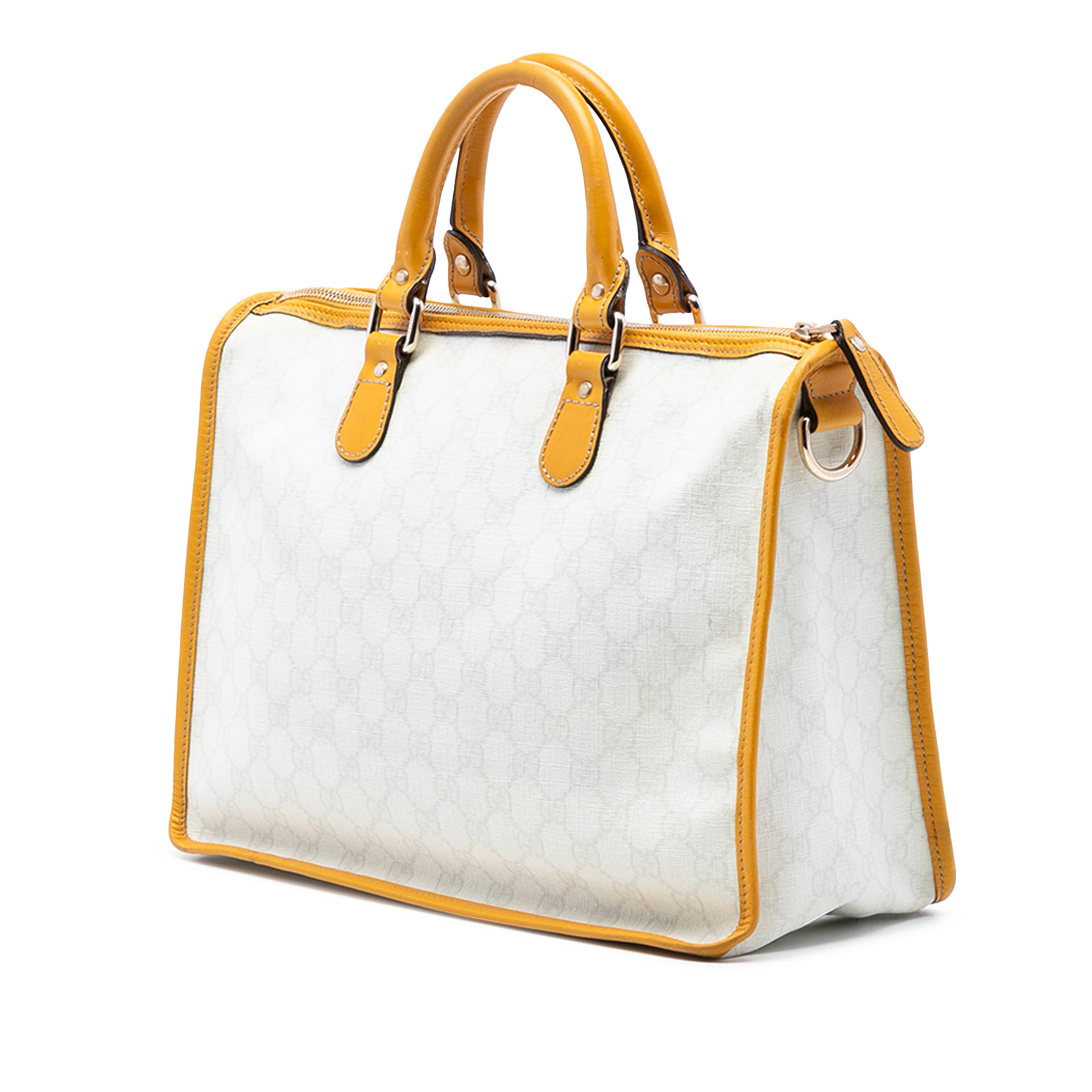 Gucci Gg Supreme Satchel, från Luxclusif, i färgen white. Klicka för att öppna bilden i stort format