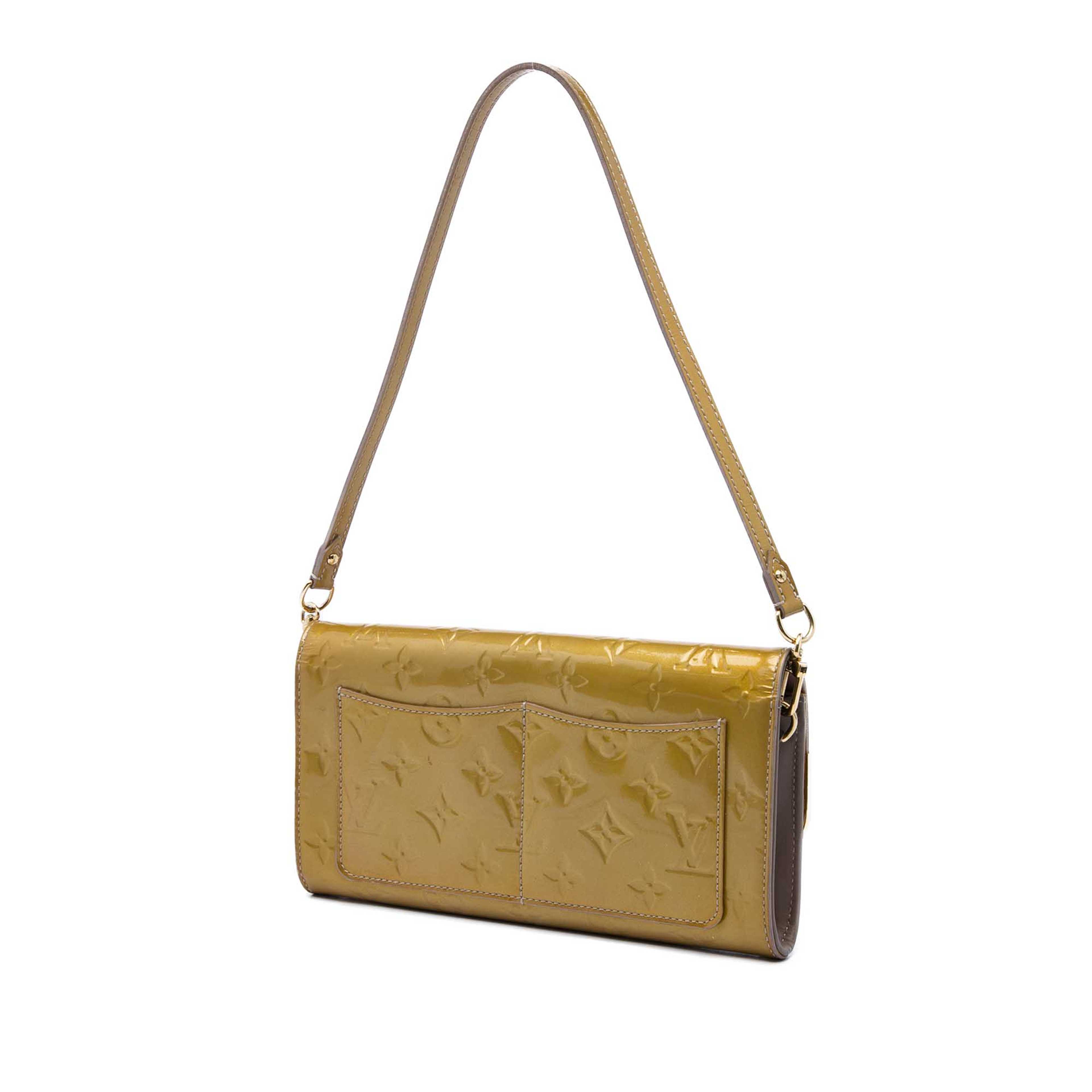 Louis Vuitton Monogram Vernis Rossmore Mm, från Luxclusif, i färgen guld. Klicka för att öppna bilden i stort format