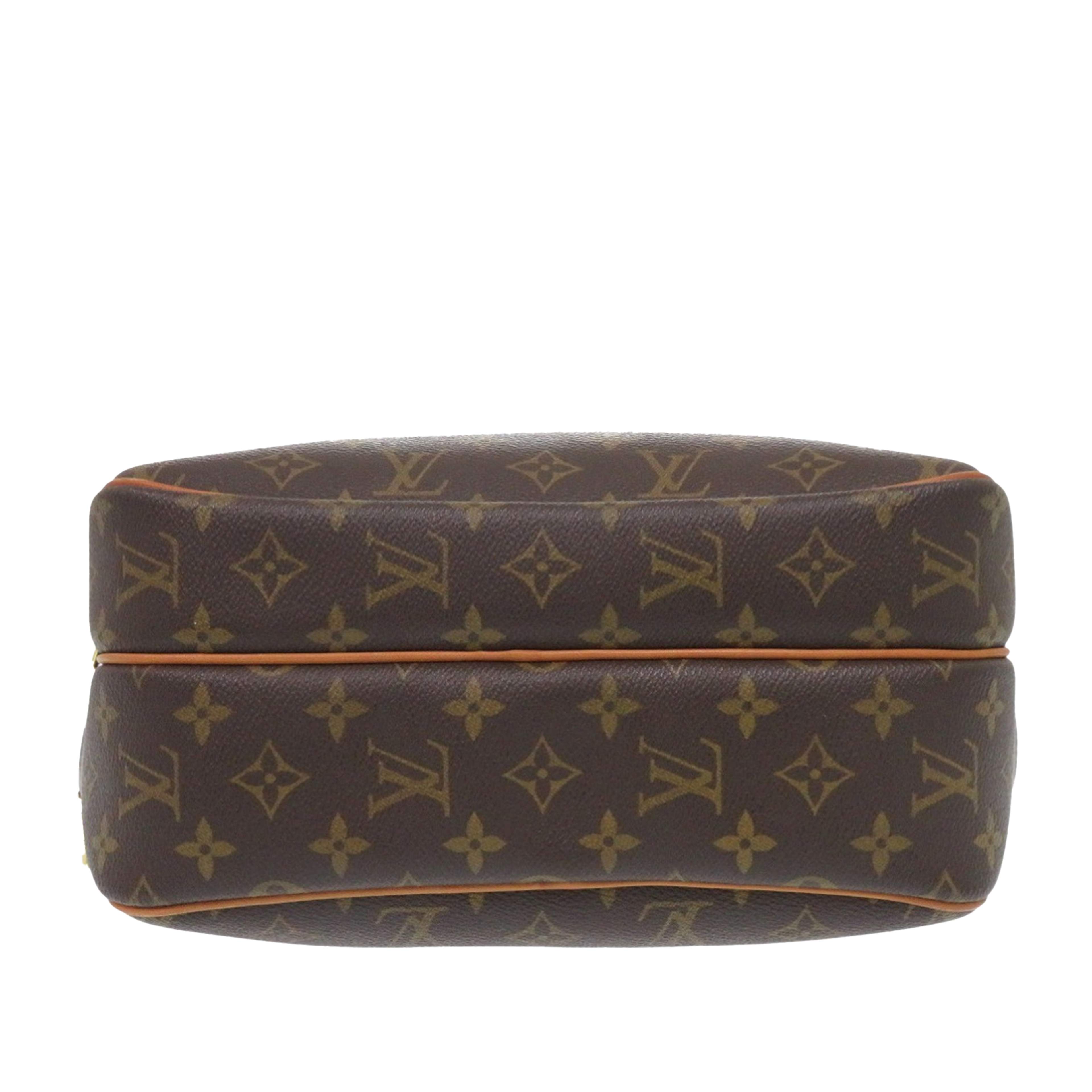Louis Vuitton Monogram Reporter Pm, från Luxclusif, i färgen brown. Klicka för att öppna bilden i stort format