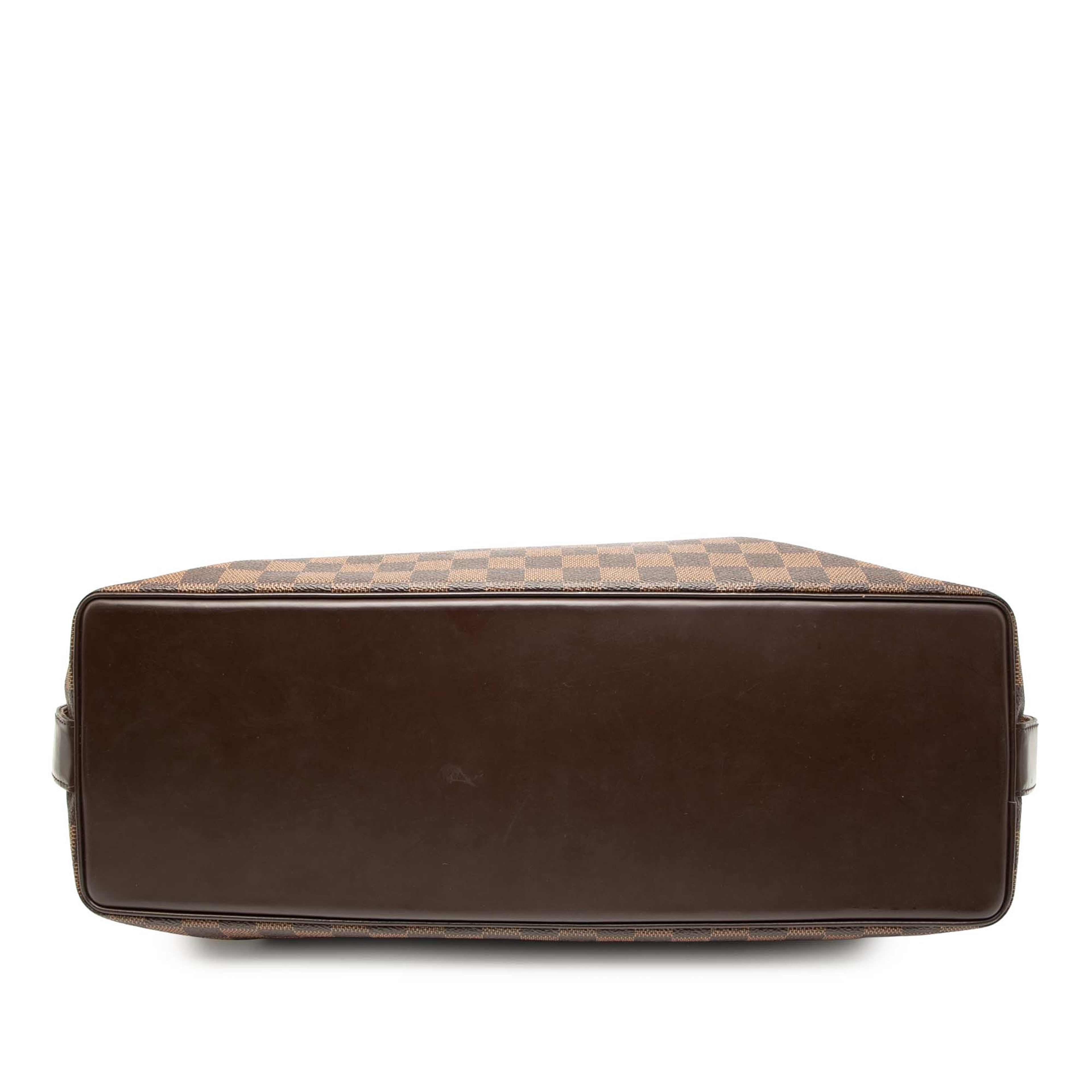 Louis Vuitton Damier Ebene Chelsea, från Luxclusif, i färgen brun. Klicka för att öppna bilden i stort format