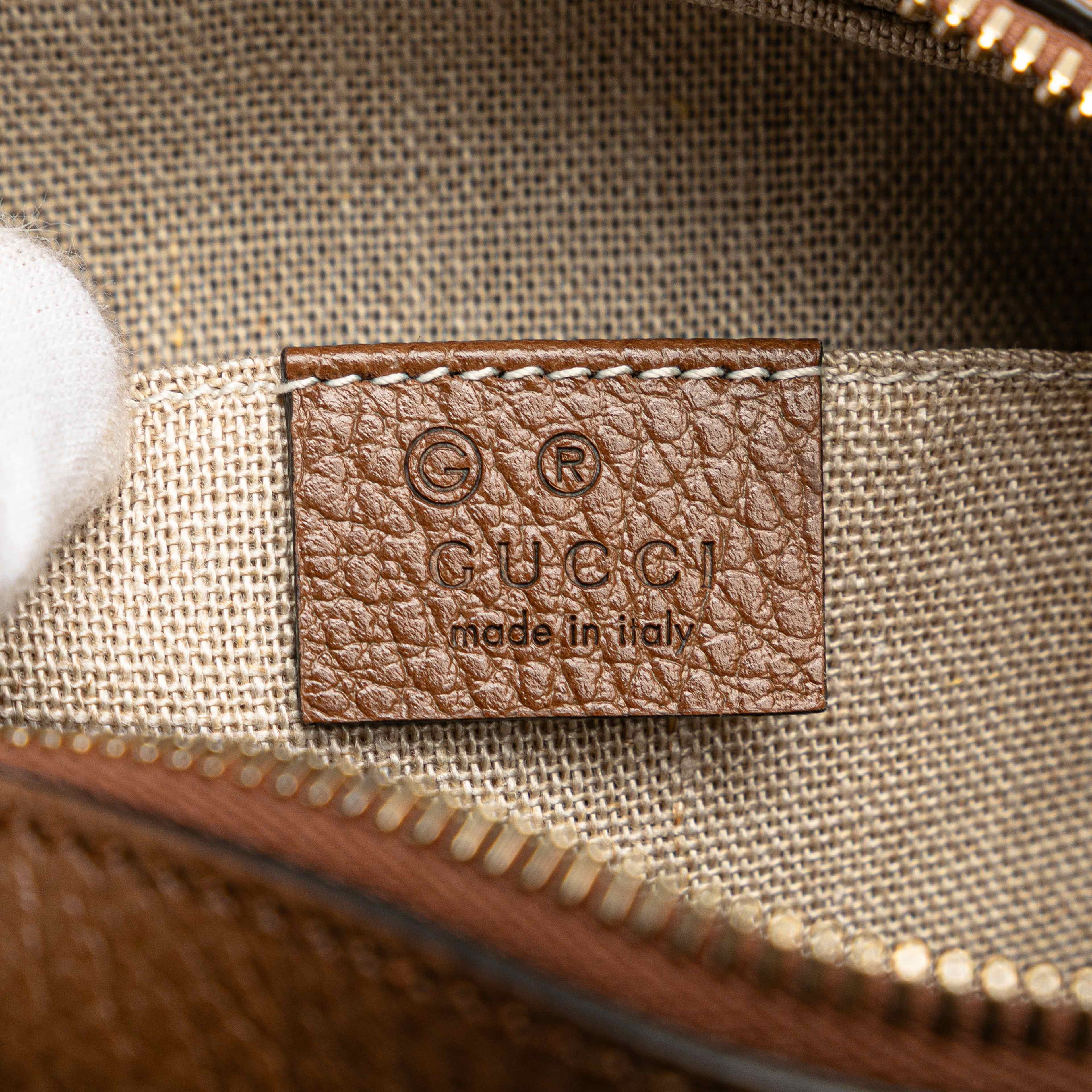 Gucci Gg Canvas Bree Crossbody, från Luxclusif, i färgen beige. Klicka för att öppna bilden i stort format