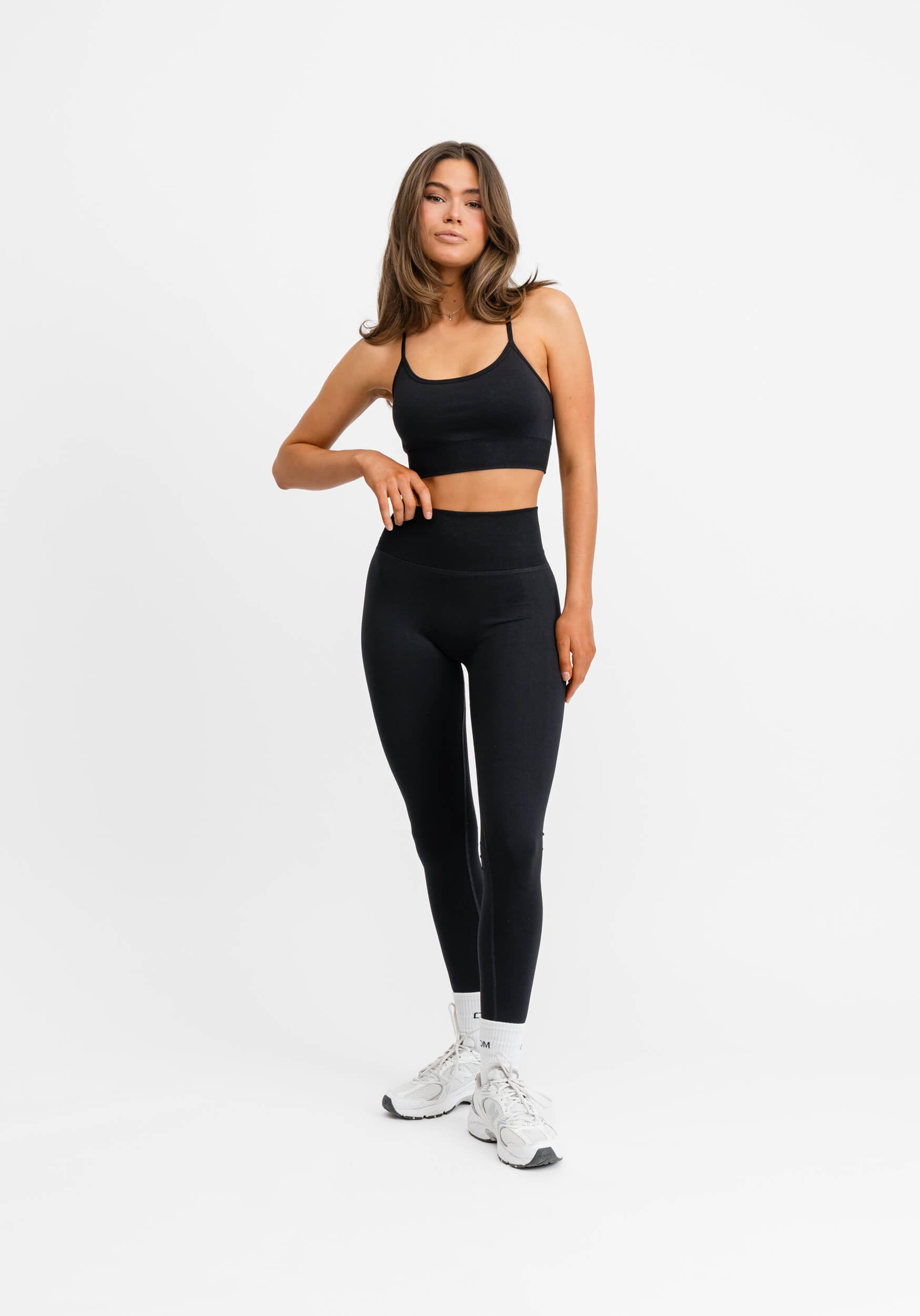 Signature Seamless Tights, från Drop of Mindfulness, i färgen black. Klicka för att öppna bilden i stort format