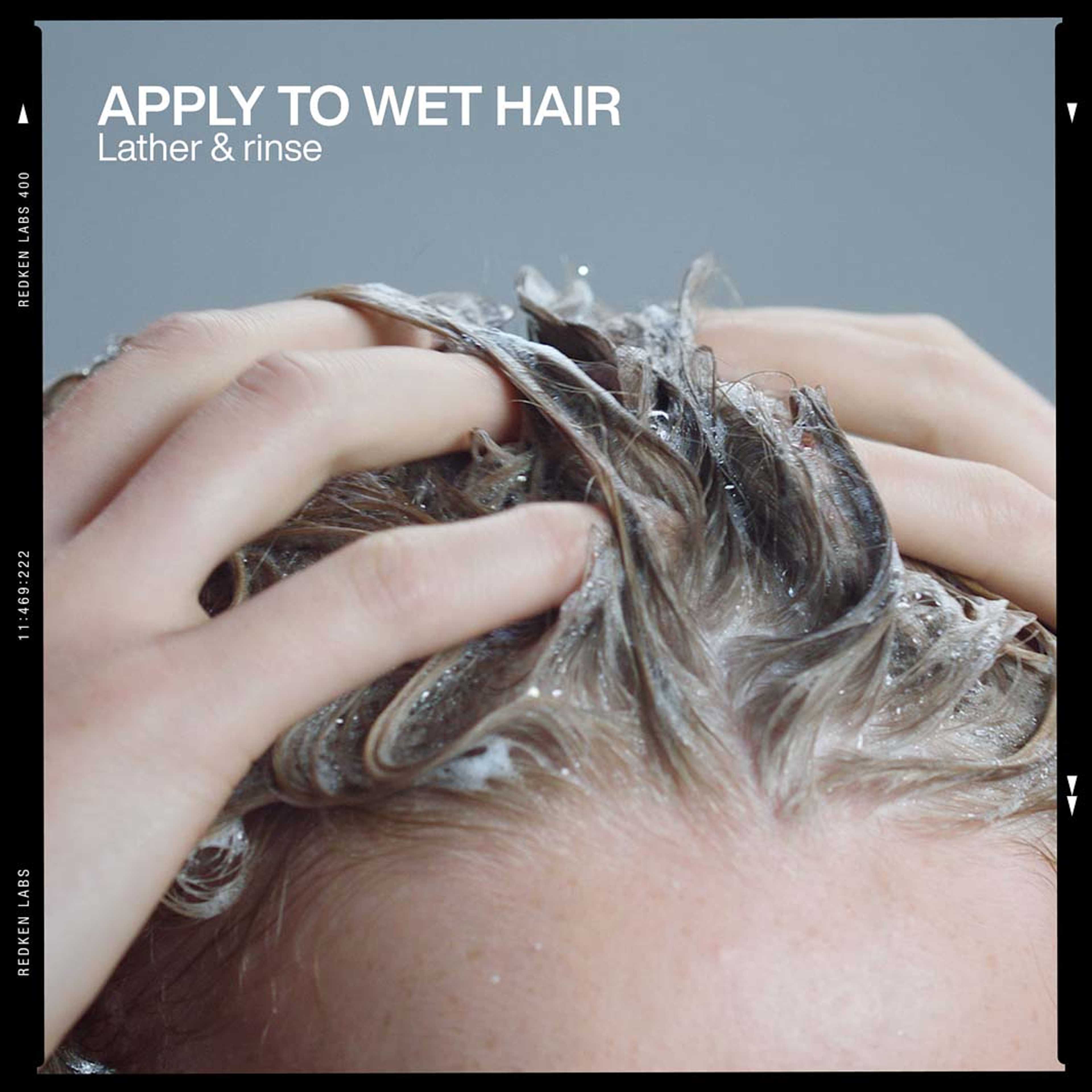 Acidic grow Full System Densifying Shampoo, från Redken. Klicka för att öppna bilden i stort format