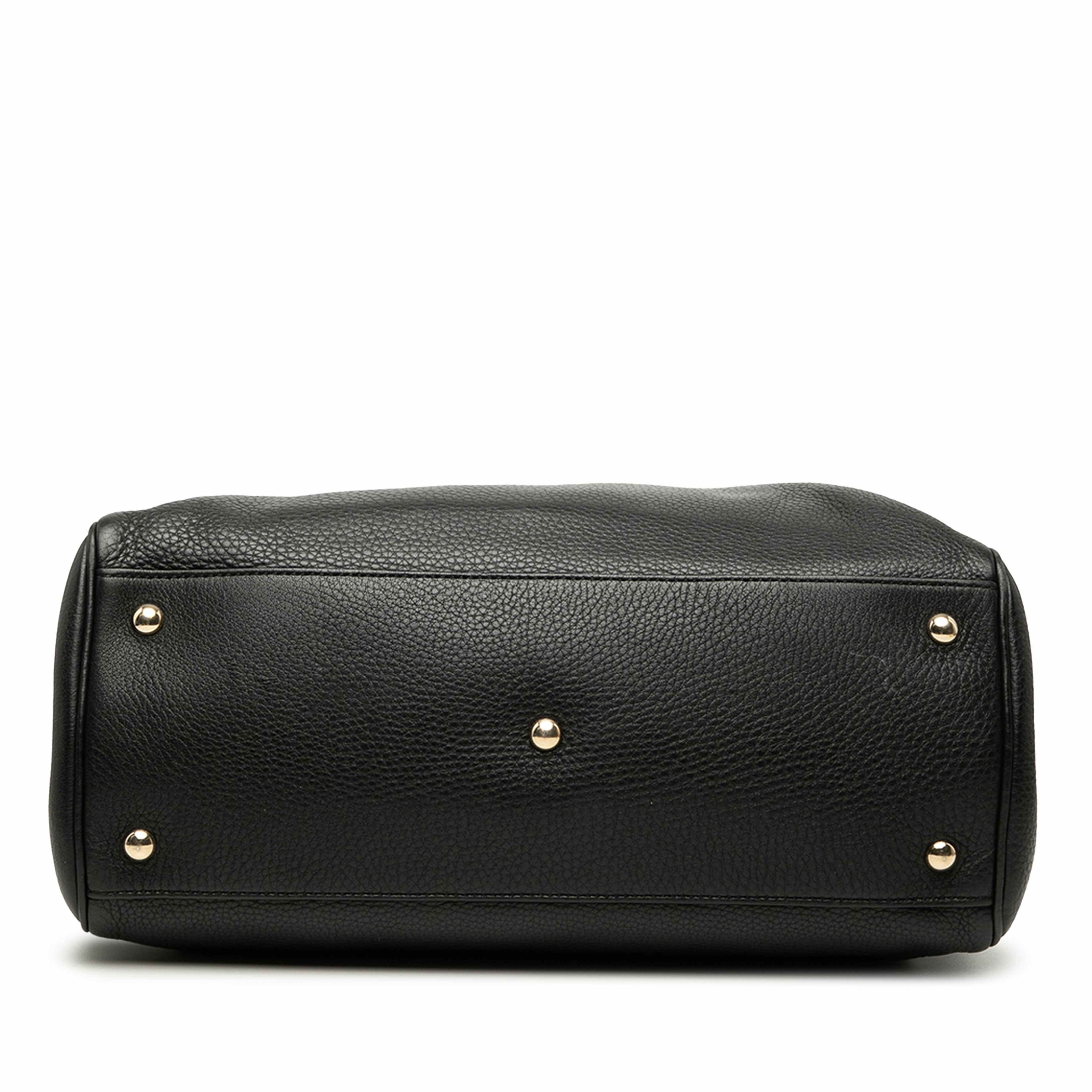 Gucci Medium Calfskin Bamboo Shopper Satchel, från Luxclusif, i färgen svart. Klicka för att öppna bilden i stort format