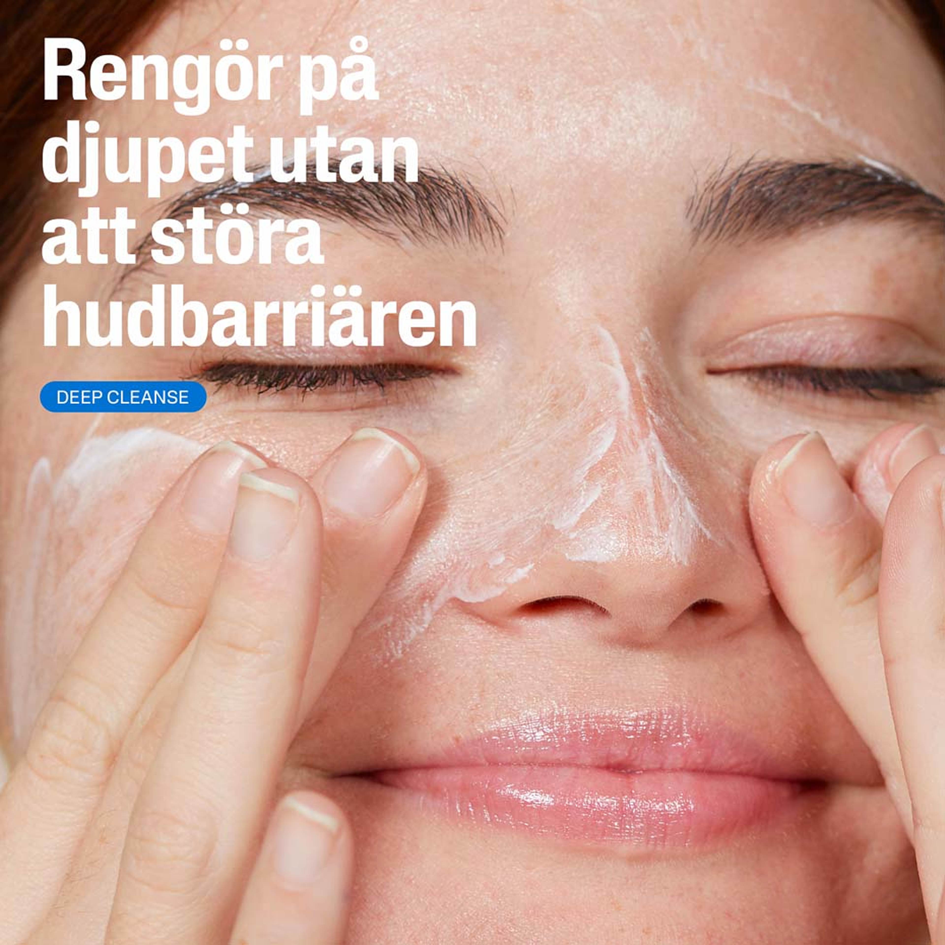 Cetaphil Daily Facial Cleanser, från Cetaphil, i färgen White. Klicka för att öppna bilden i stort format