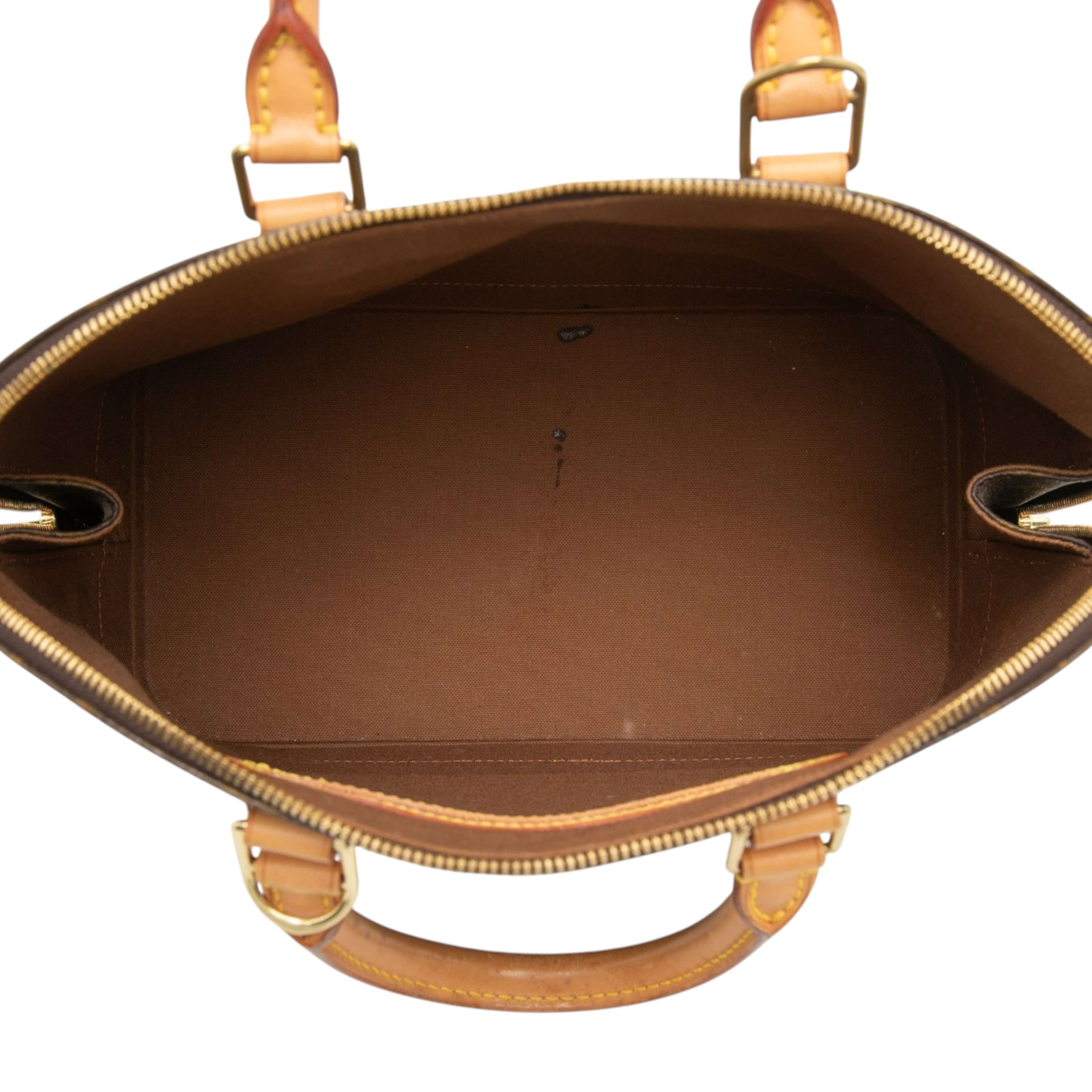 Louis Vuitton Monogram Alma Pm, från Luxclusif, i färgen brun. Klicka för att öppna bilden i stort format