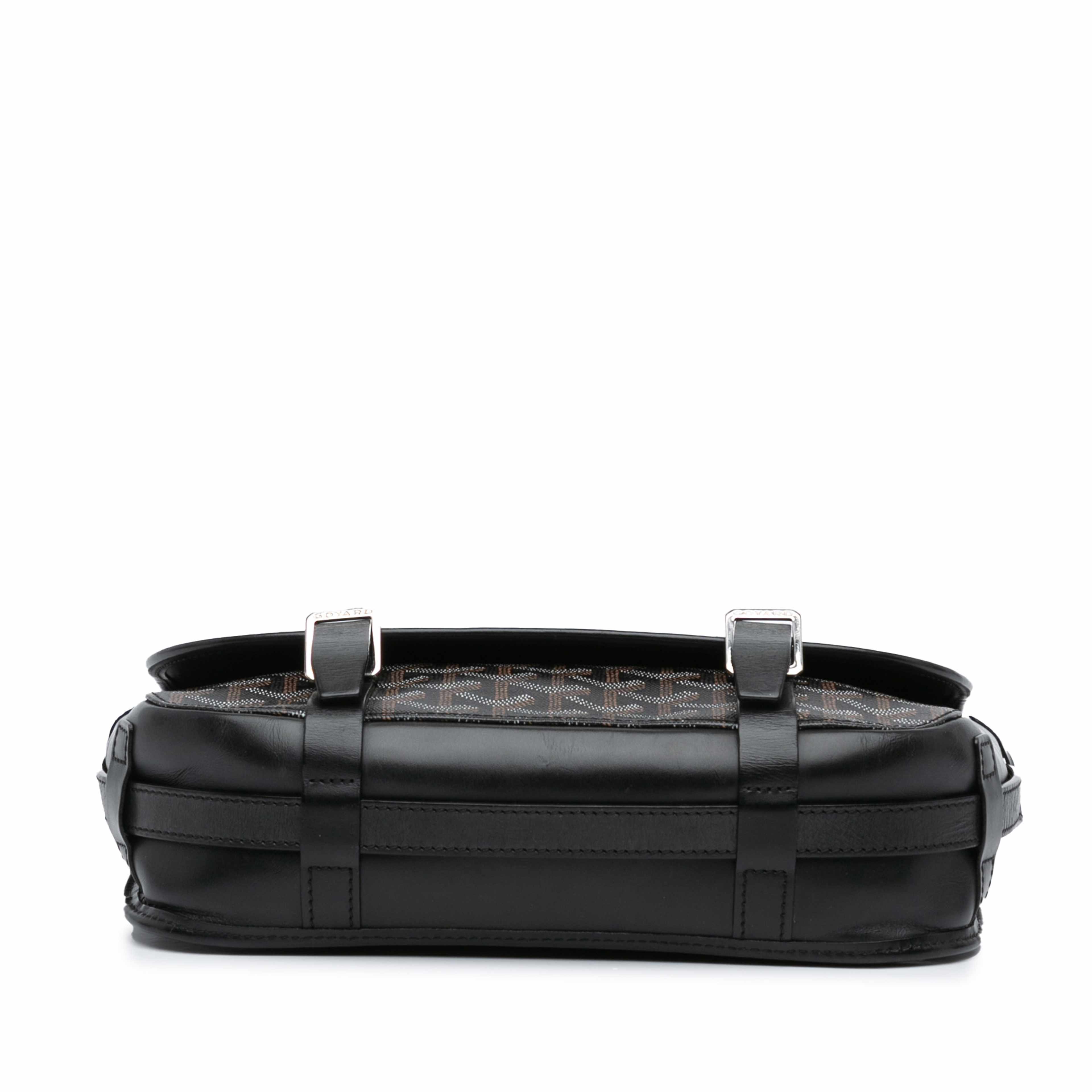 Goyard Goyardine Belvedere Mm, från Luxclusif, i färgen black. Klicka för att öppna bilden i stort format