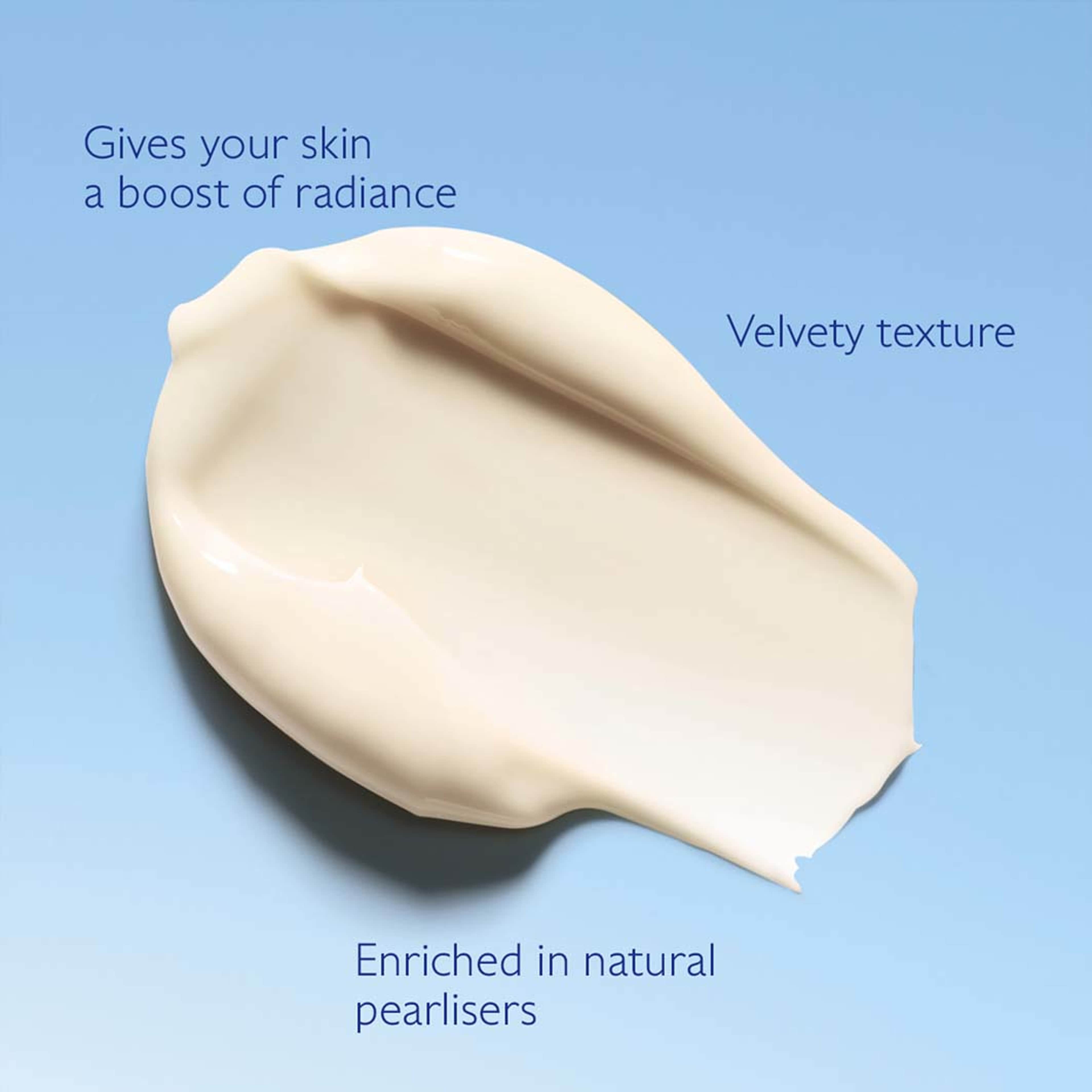 Vinoperfect Dark Spot Niacinamide Moisturizer, från Caudalie. Klicka för att öppna bilden i stort format