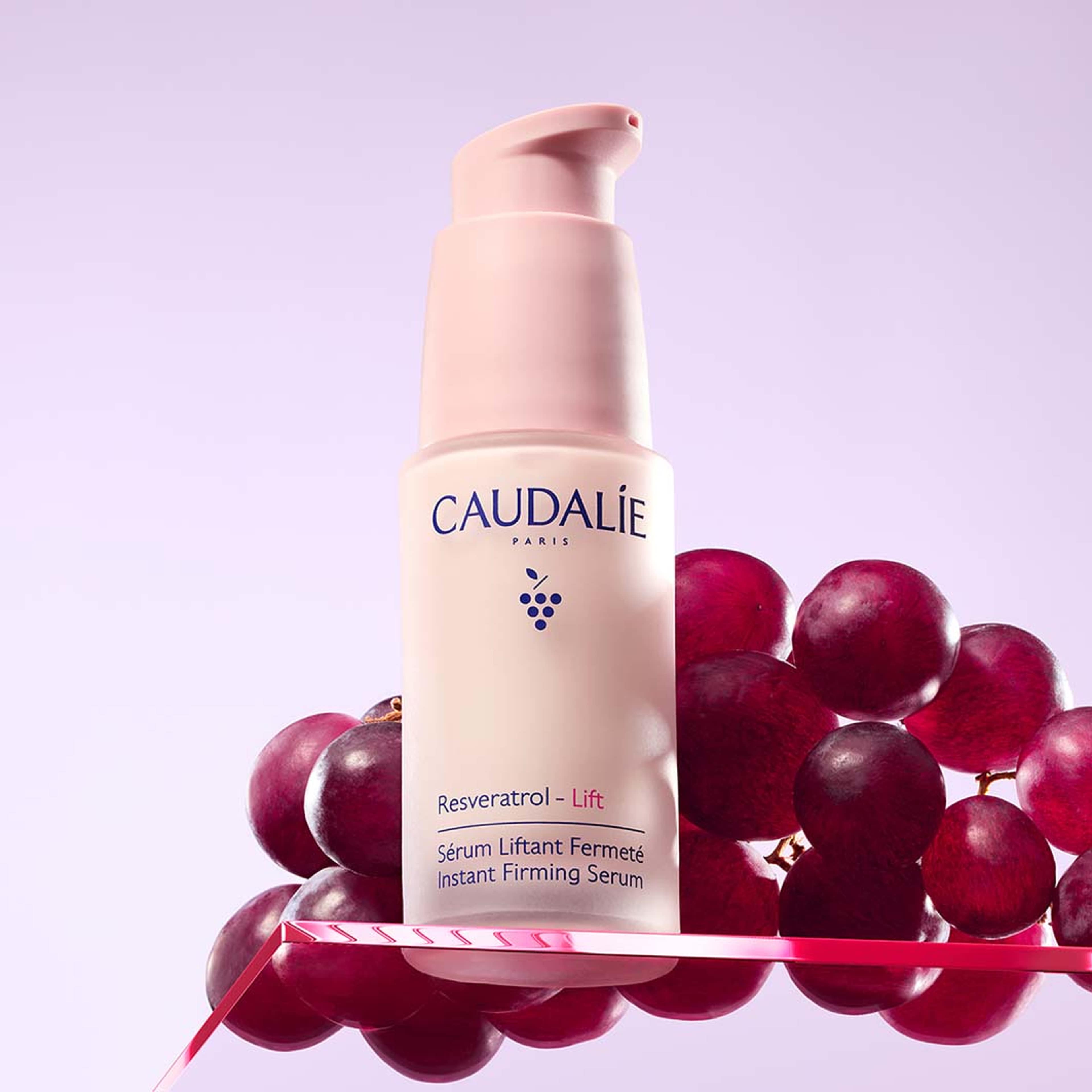 Resveratrol-Lift Instant Firming Serum, från Caudalie. Klicka för att öppna bilden i stort format