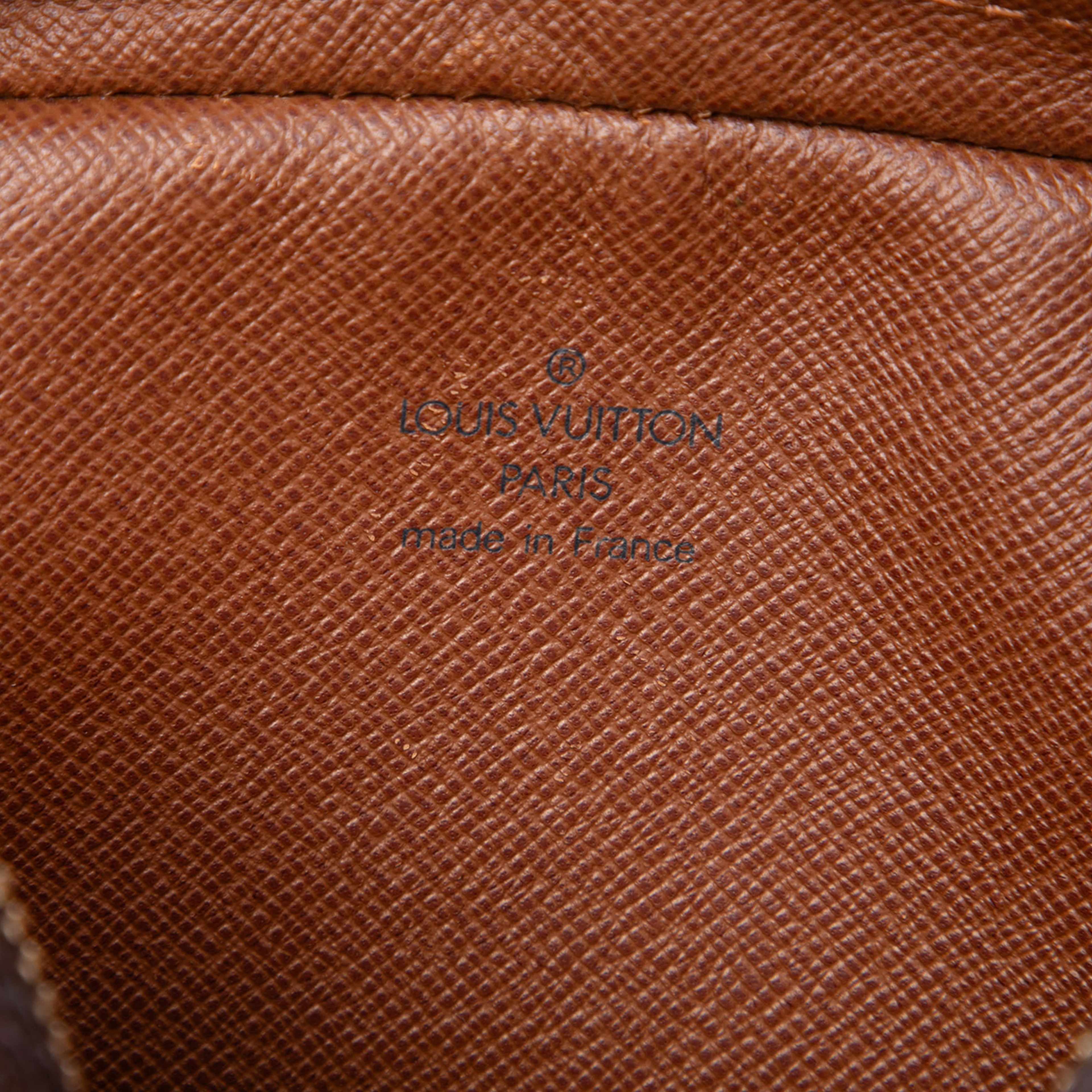 Louis Vuitton Monogram Danube, från Luxclusif, i färgen brun. Klicka för att öppna bilden i stort format