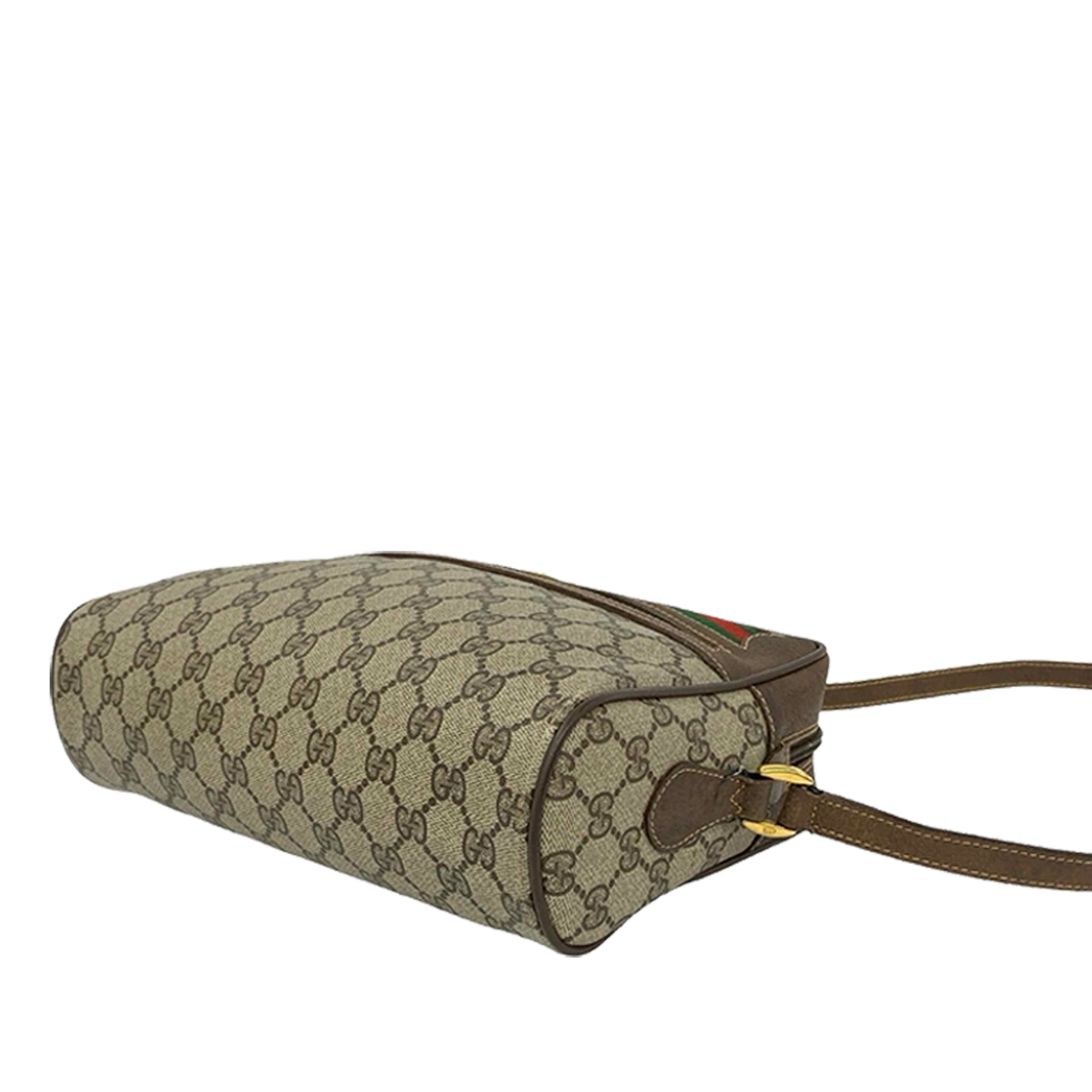 Gucci Gg Supreme Web Crossbody, från Luxclusif, i färgen beige. Klicka för att öppna bilden i stort format