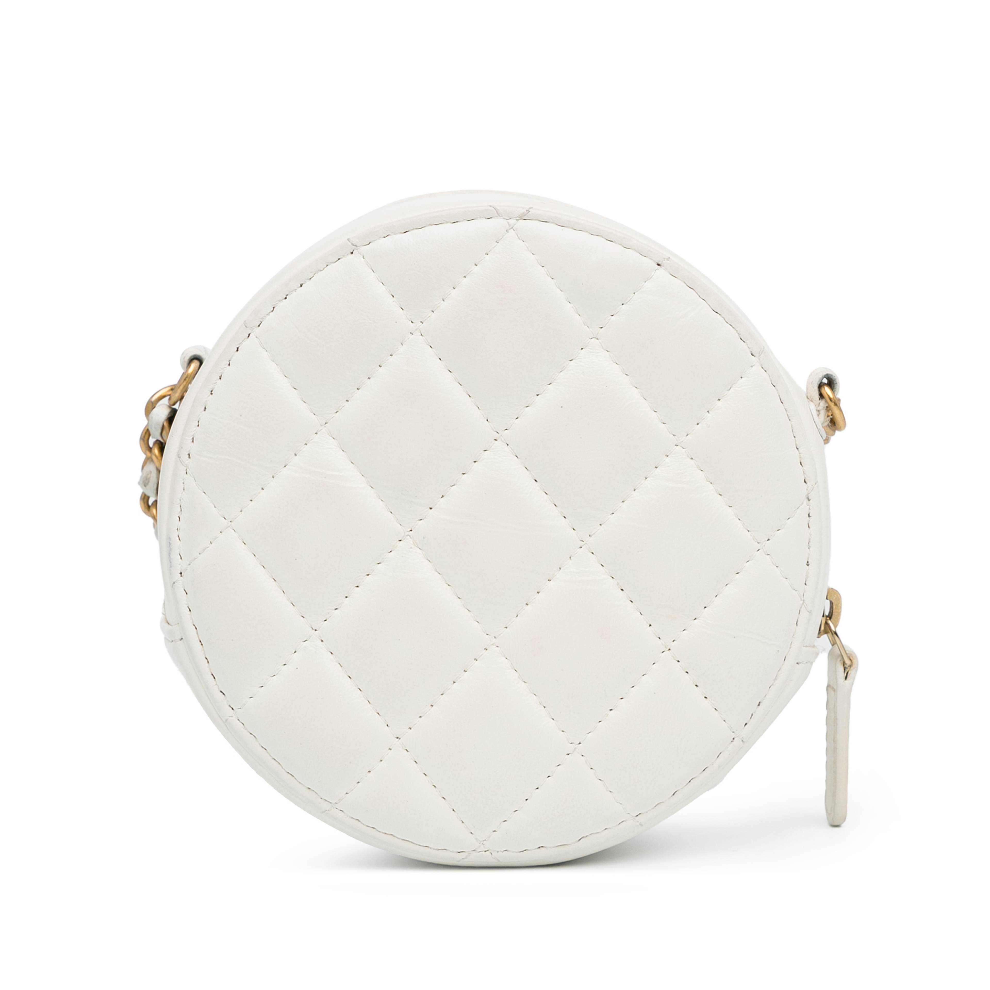 Chanel Quilted Lambskin Pearl Crush Round Clutch With Chain