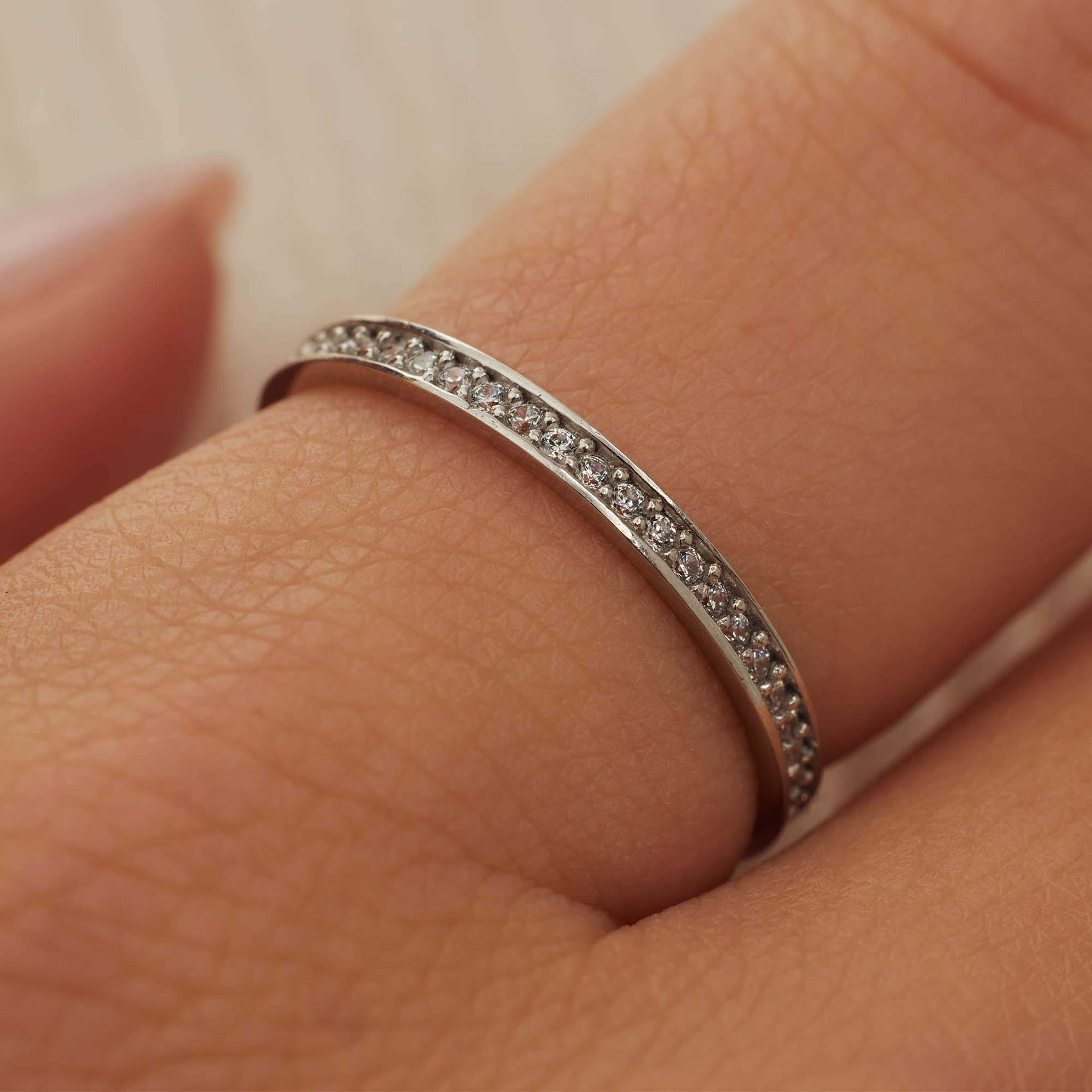 Saint Germain 14 Karat Vitguld Ring, från Isabel Bernard, i färgen vitt guld.