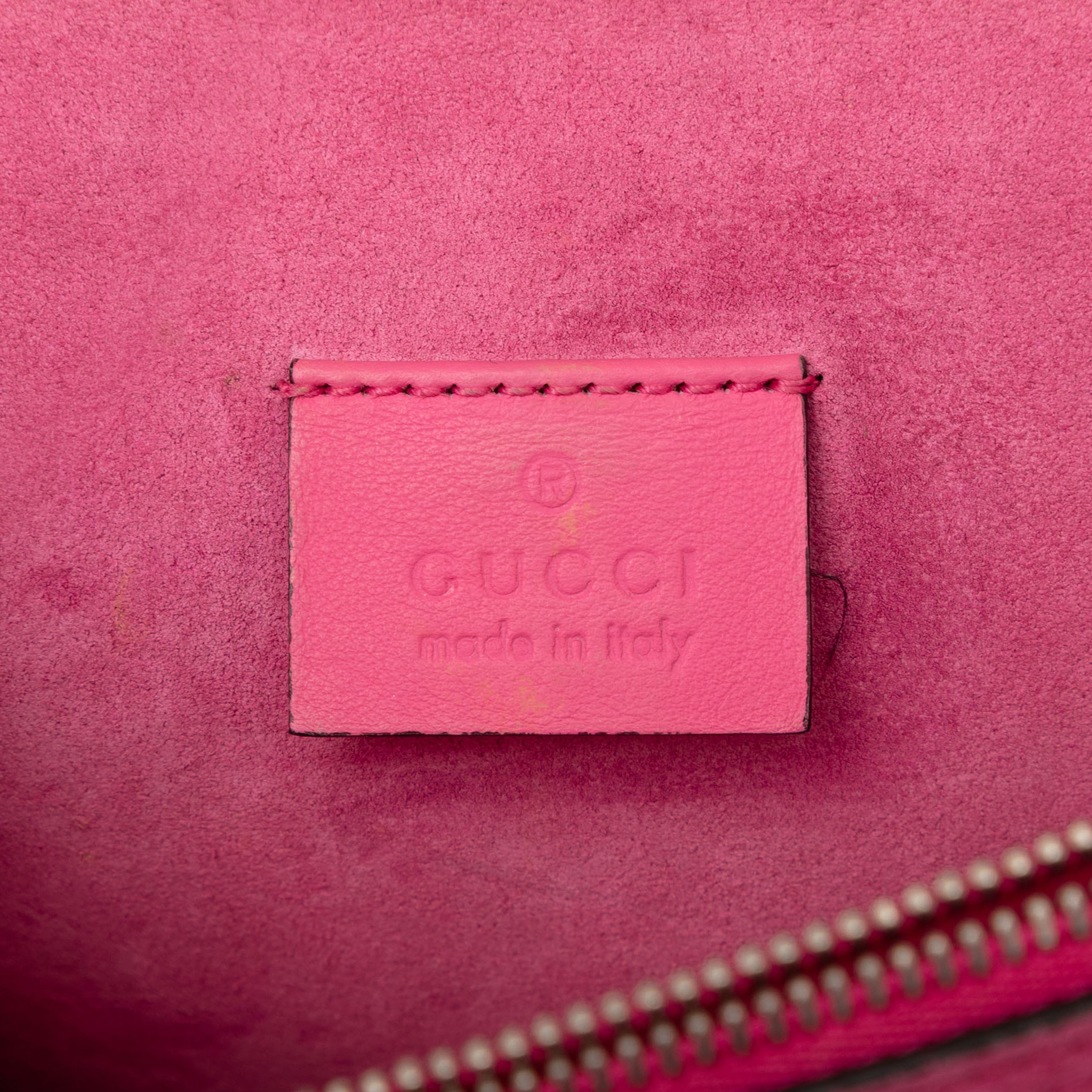 Gucci Medium Gg Supreme Dionysus Shoulder Bag, från Luxclusif, i färgen beige. Klicka för att öppna bilden i stort format