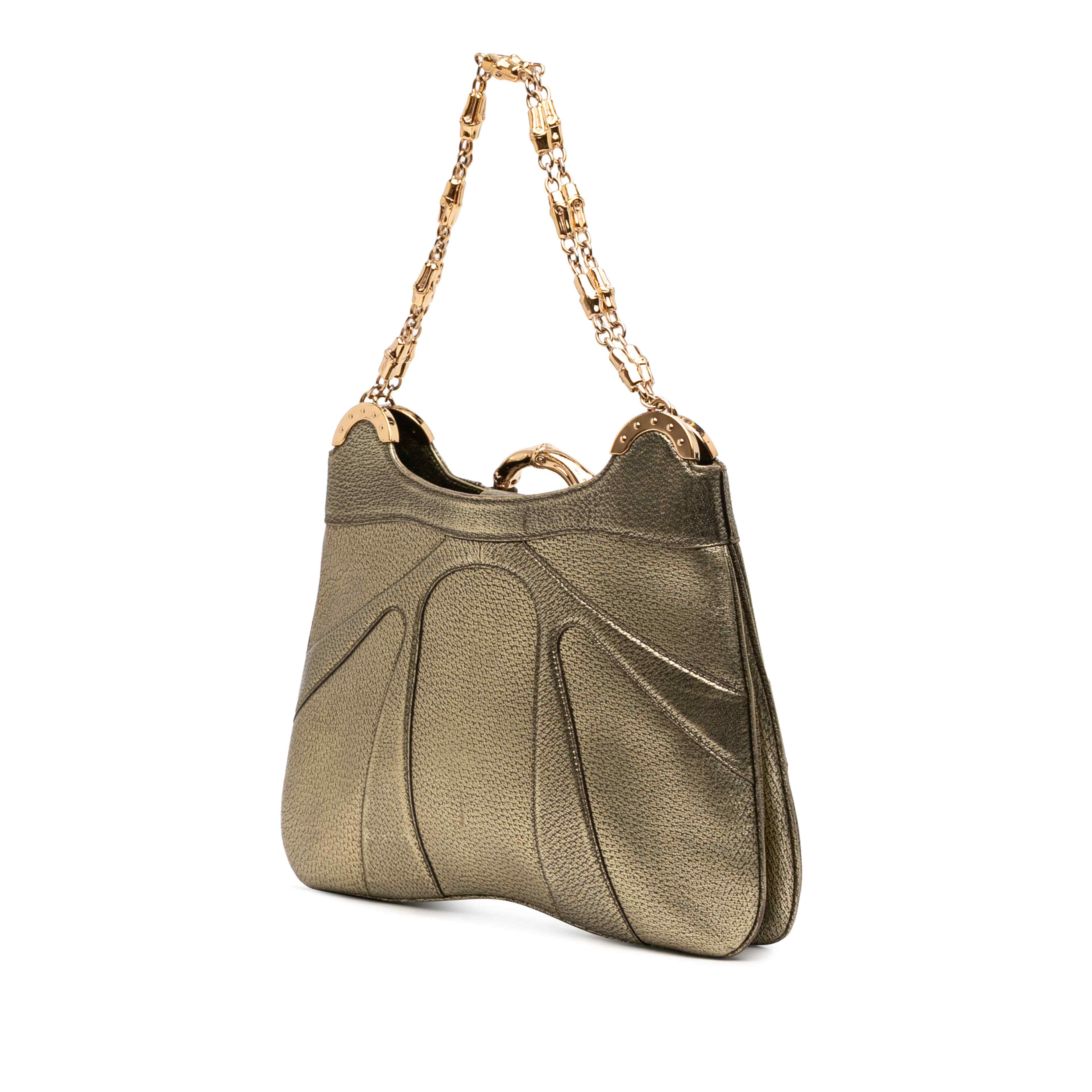 Gucci Metallic Calfskin Bamboo Ring Chain Shoulder Bag, från Luxclusif, i färgen guld. Klicka för att öppna bilden i stort format