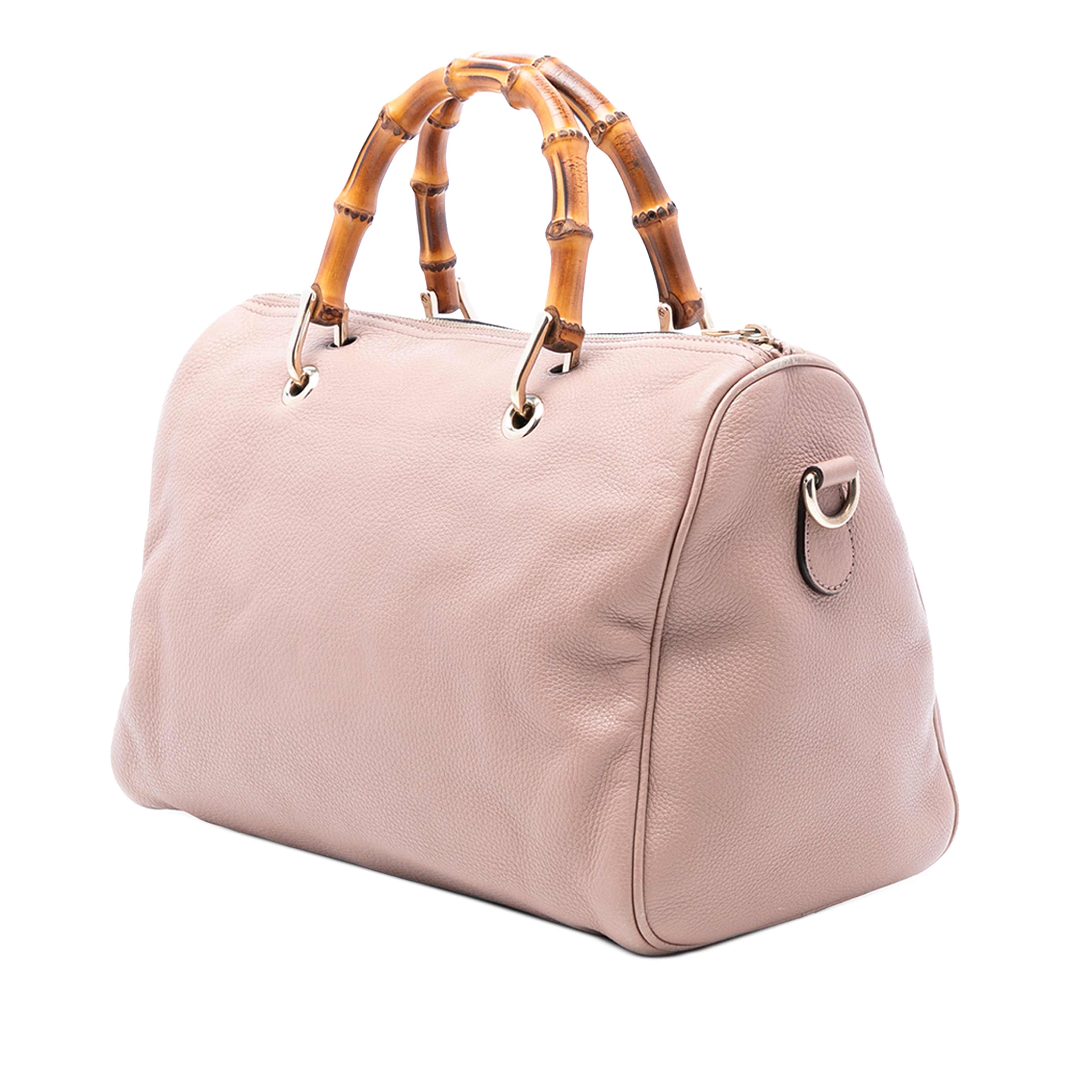 Gucci Medium Calfskin Bamboo Shopper Boston Bag, från Luxclusif, i färgen pink. Klicka för att öppna bilden i stort format