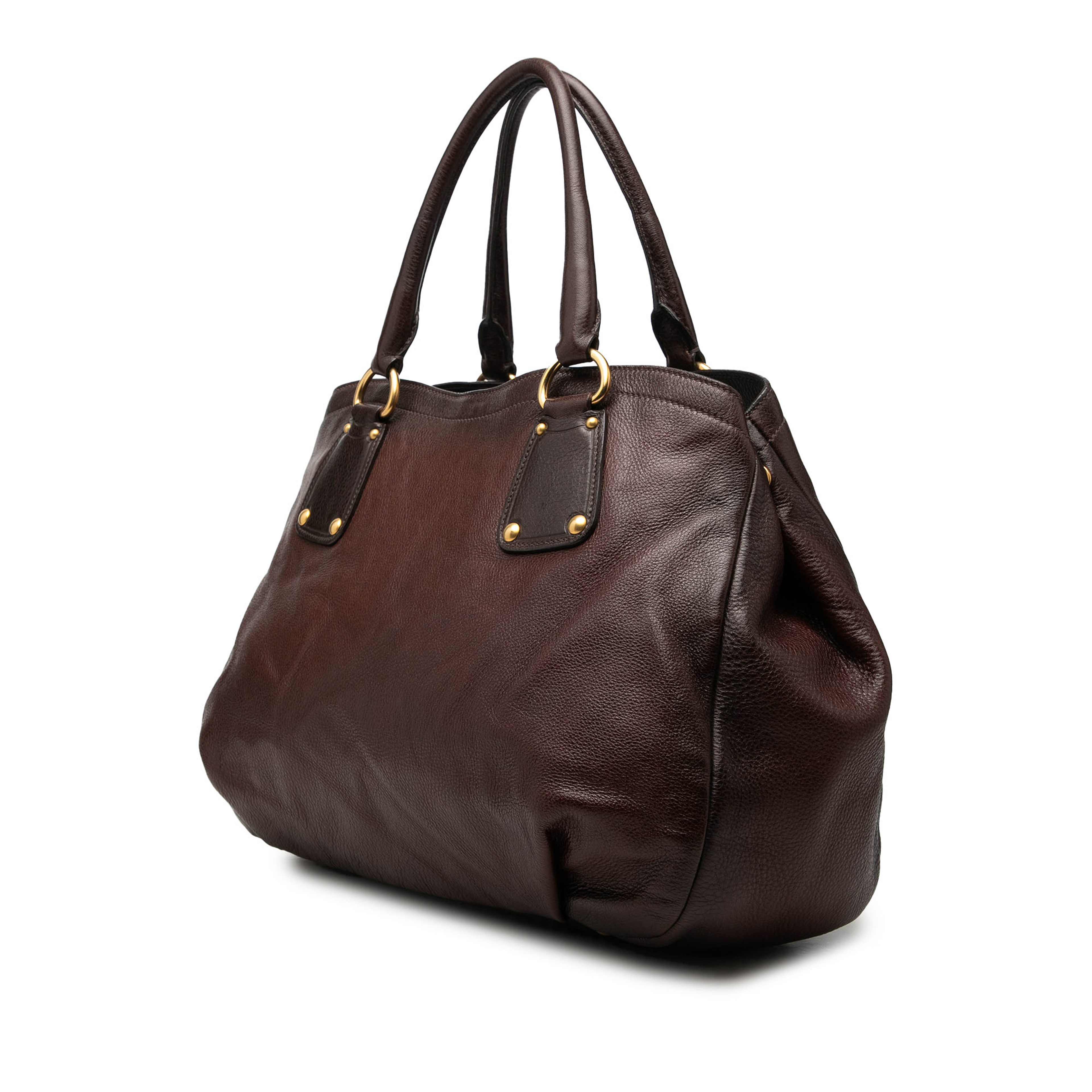 Prada Sfumato Cervo Antik Shopping Tote, från Luxclusif, i färgen dark brown. Klicka för att öppna bilden i stort format