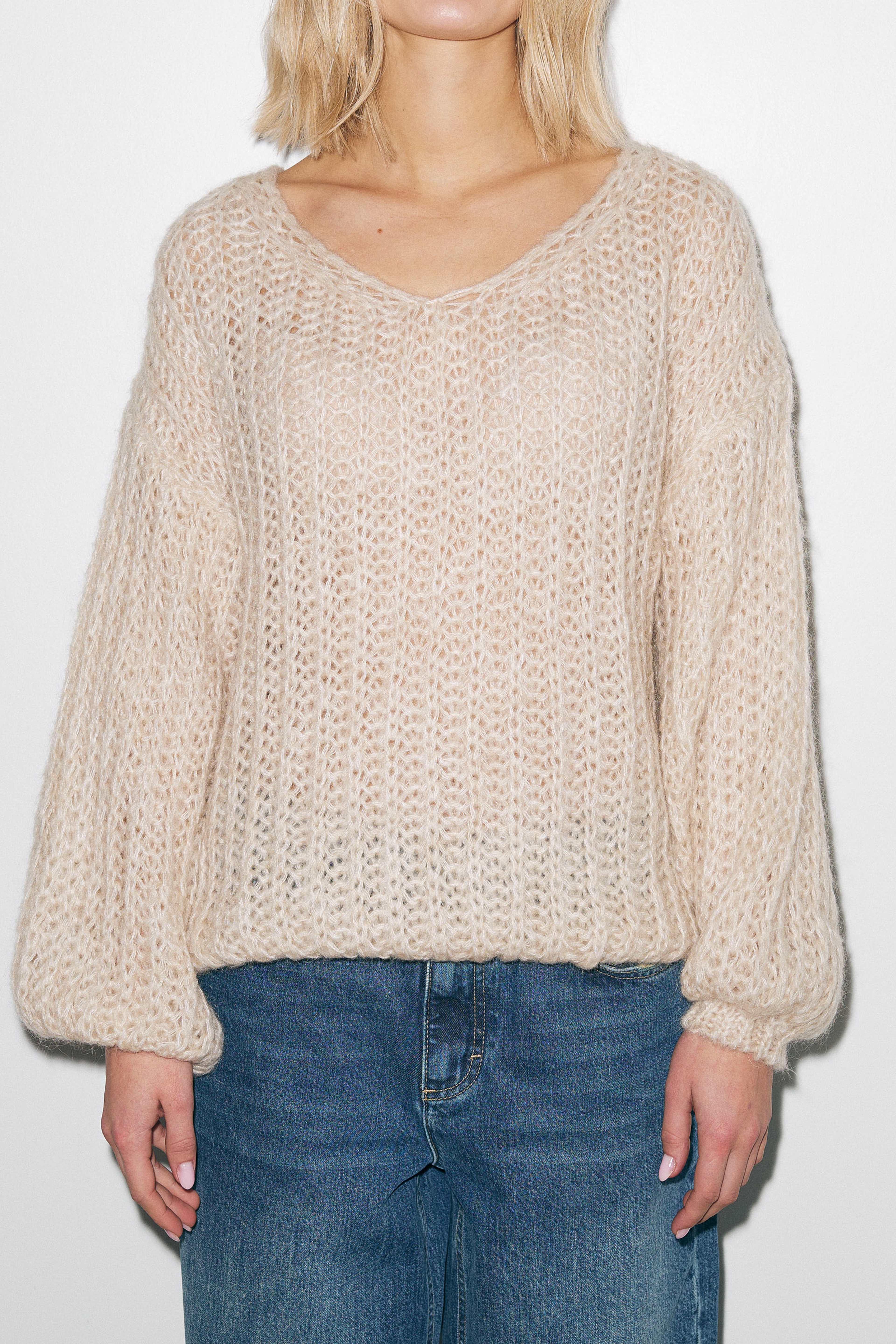 Joseph Knit Sweater - Black