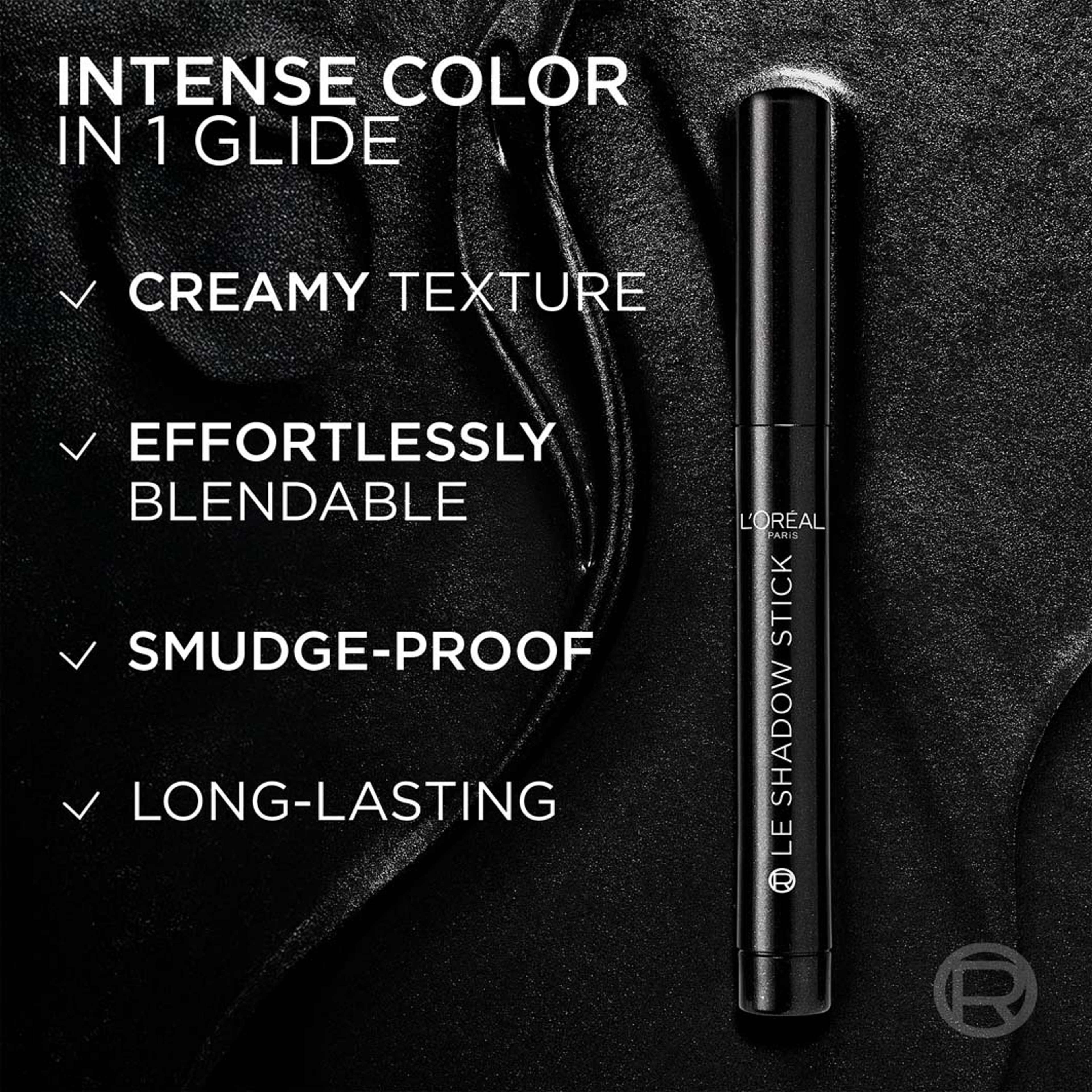 Paradise Le Shadow Stick, från L'Oréal Paris, i färgen Starry Bordeaux. Klicka för att öppna bilden i stort format