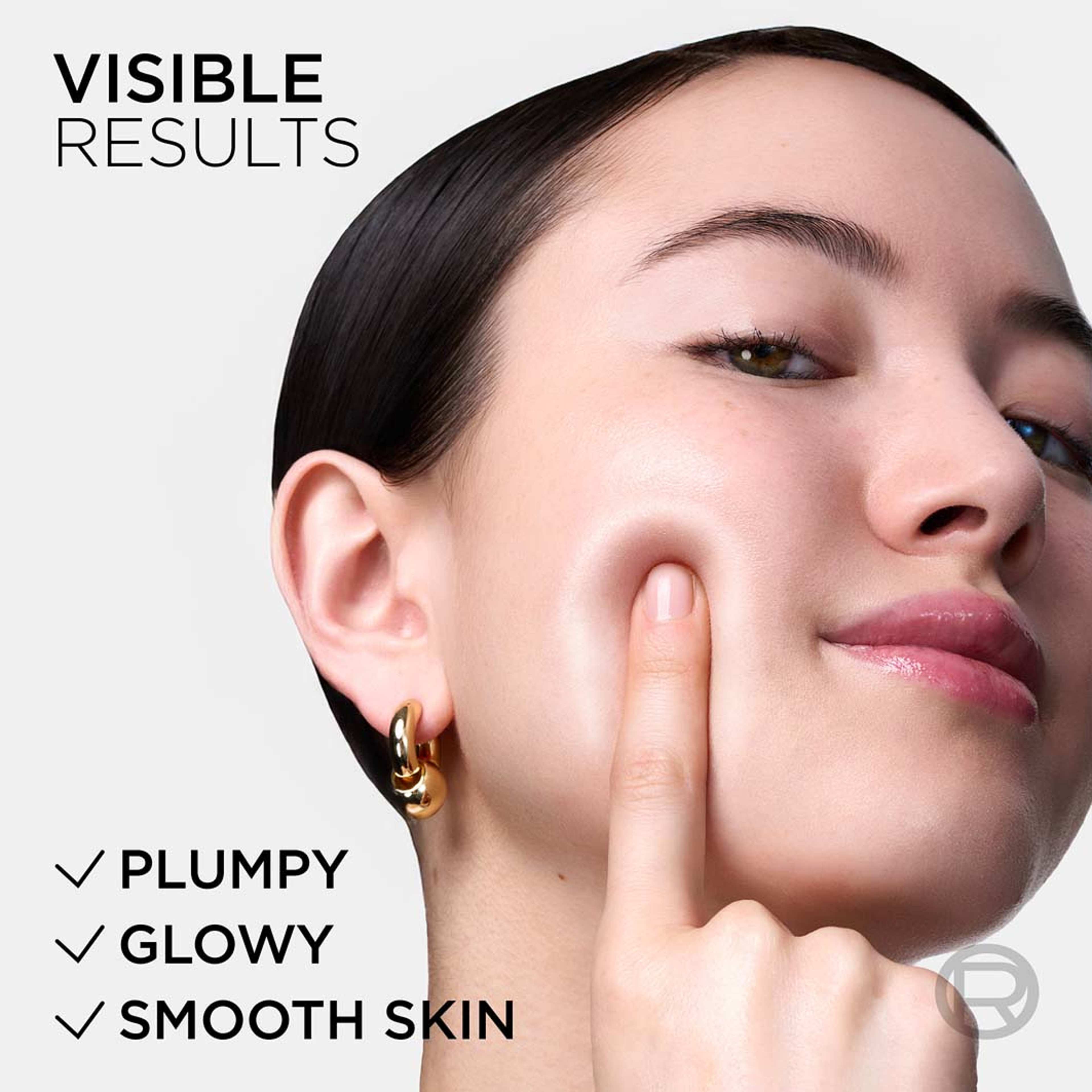 Revitalift Filler Glass Skin Tissuemask, från L'Oréal Paris. Klicka för att öppna bilden i stort format