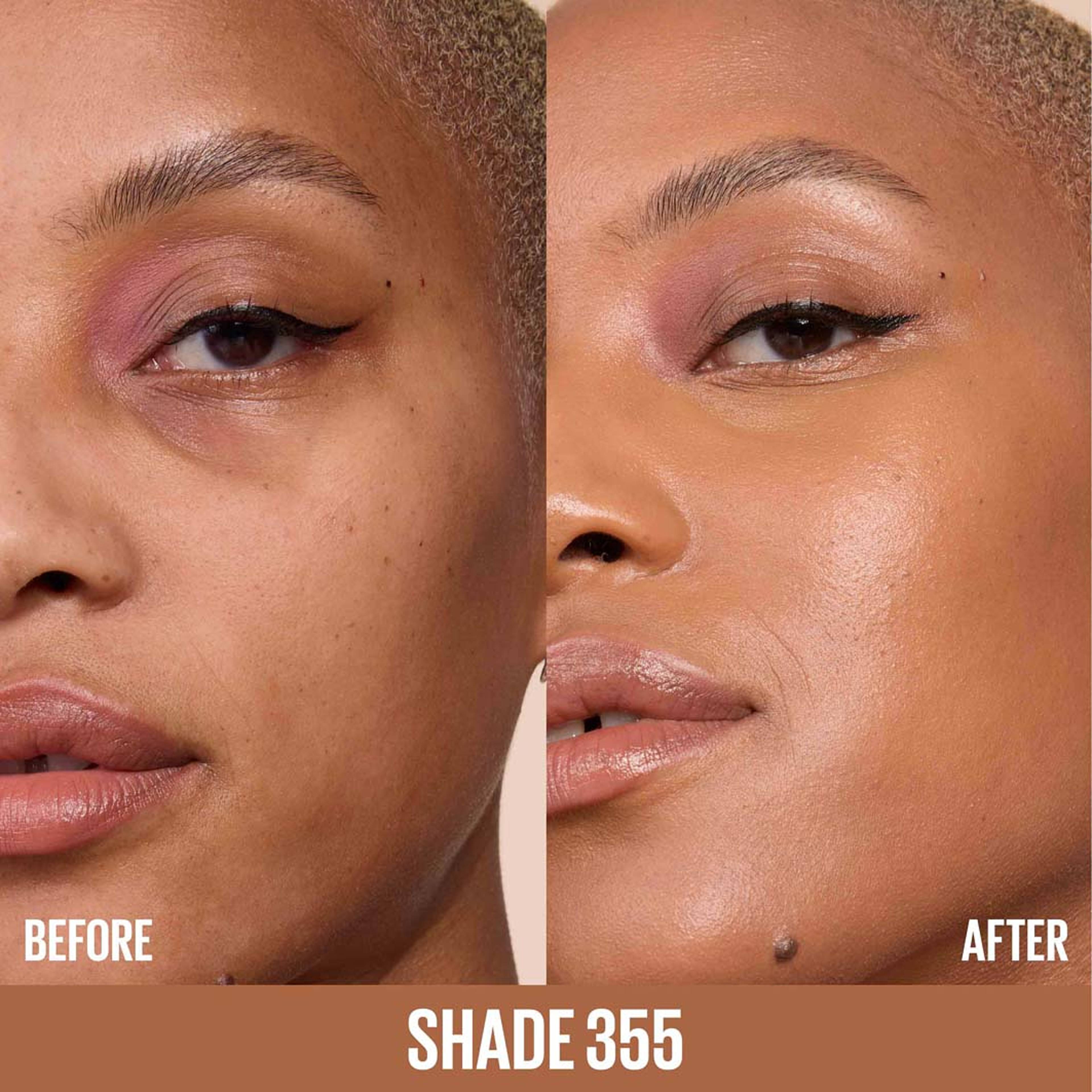 Lifter Plump & Glow Foundation, från Maybelline, i färgen 355. Klicka för att öppna bilden i stort format