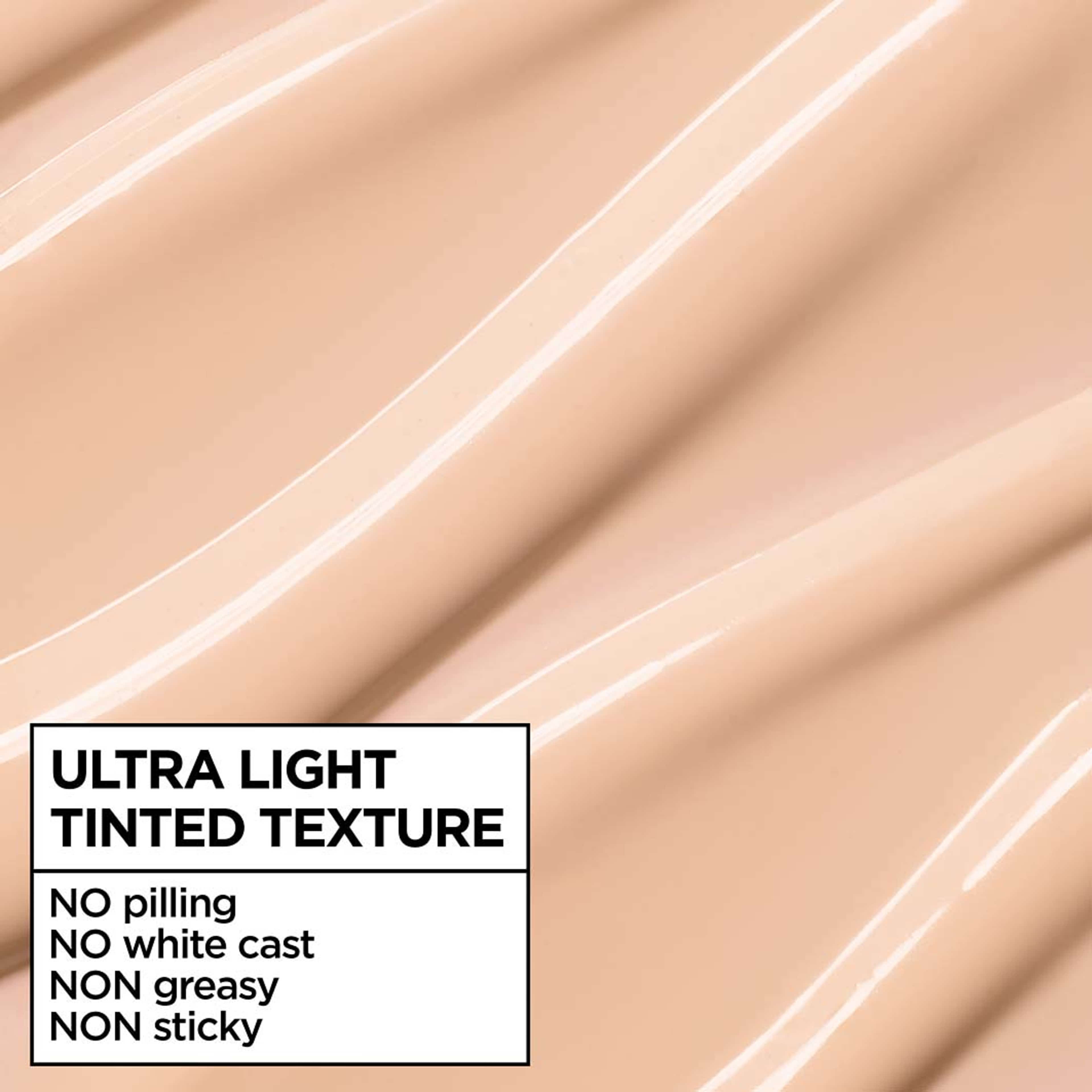 Ambre Solaire Super UV Refreshing Face Water Fluid SPF50+, från Garnier. Klicka för att öppna bilden i stort format