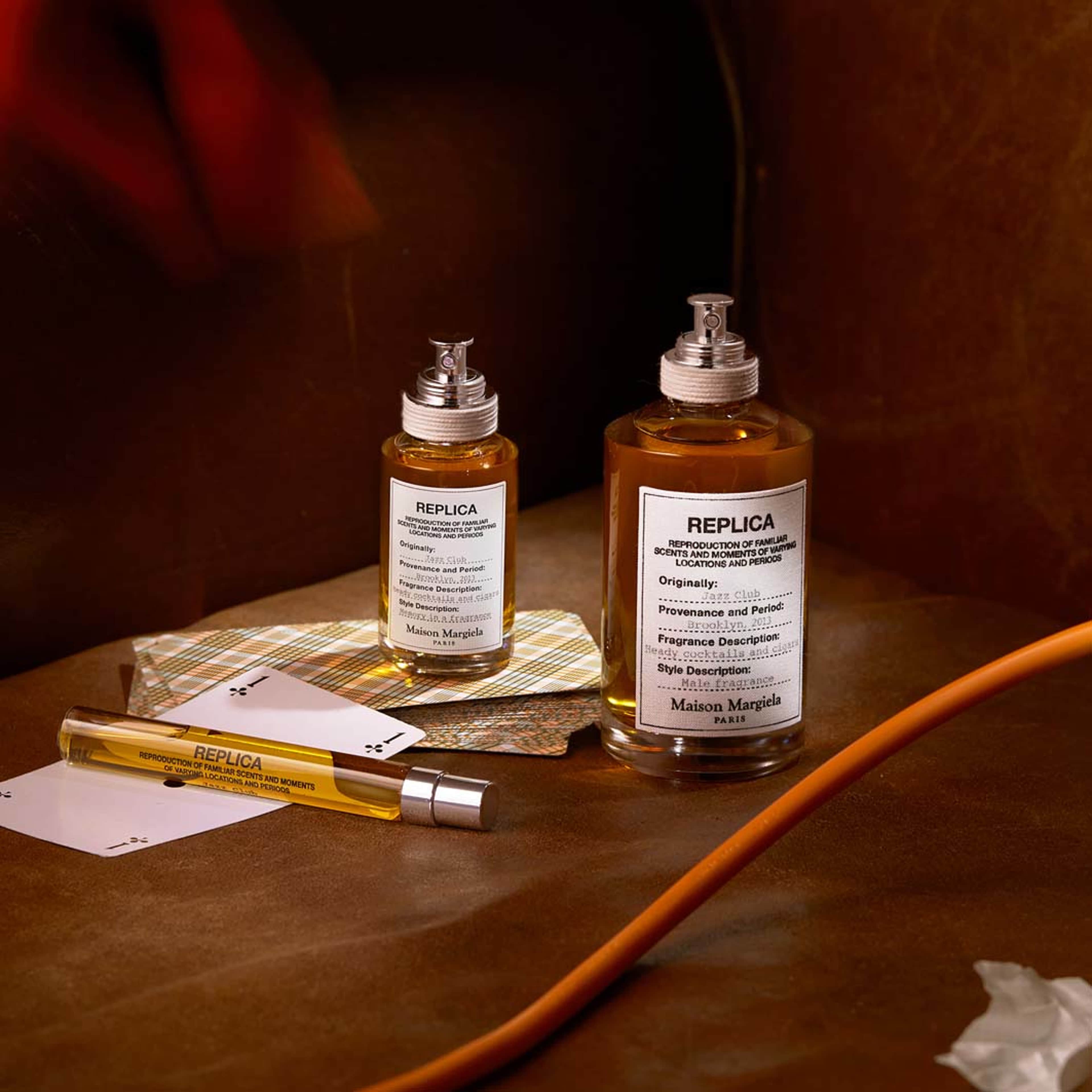 Jazz Club Eau de Toilette, från Maison Margiela. Klicka för att öppna bilden i stort format
