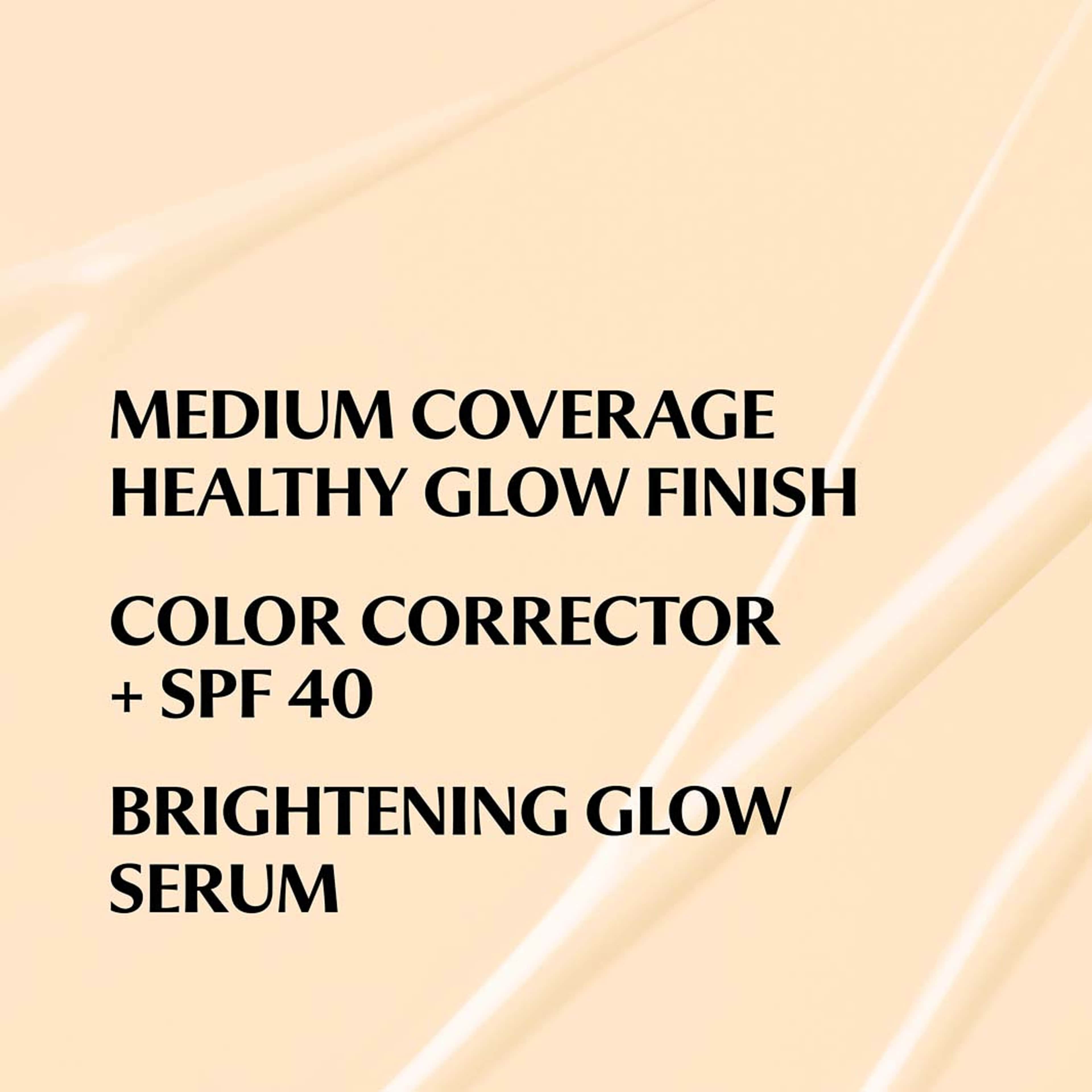Cc+ Nude Glow Spf 40, från IT Cosmetics, i färgen Fair Warm. Klicka för att öppna bilden i stort format